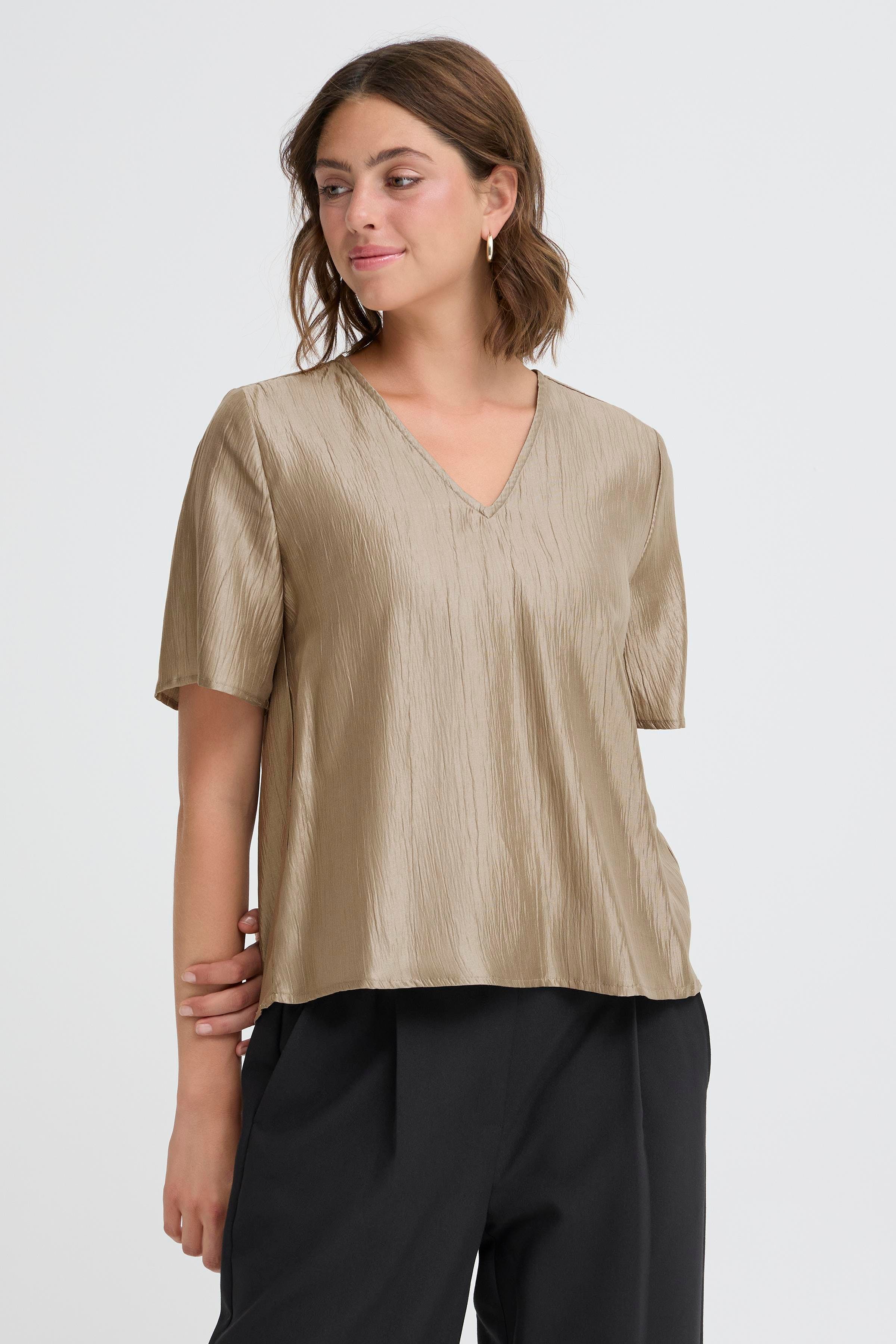 FRYOSELIN Blus LOOKBOOK FRONT 20617360-181304