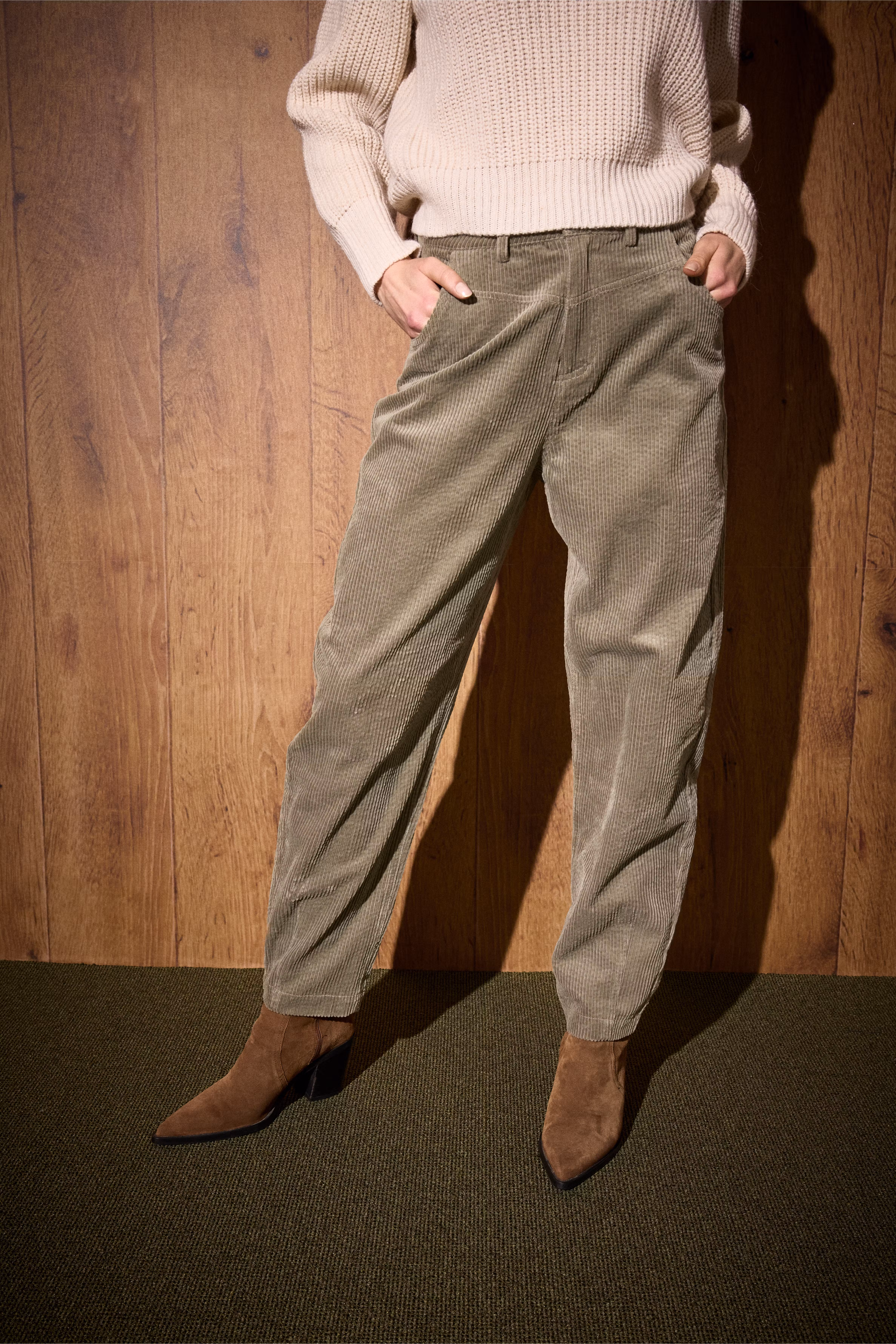 PZESSY Trousers LOCATION NONE 50210724-170613