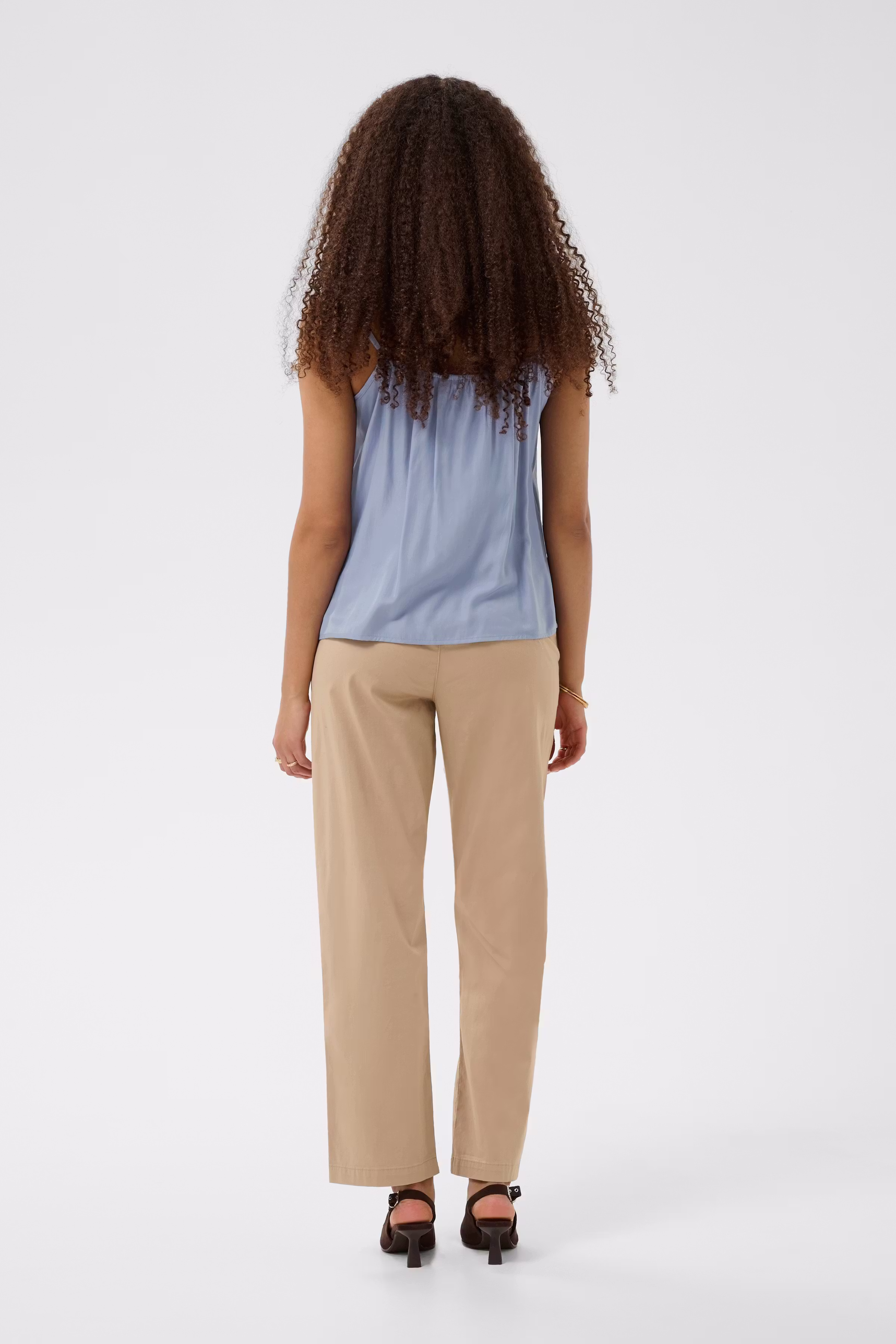 CRANNA Top LOOKBOOK BACK 10611224-173917
