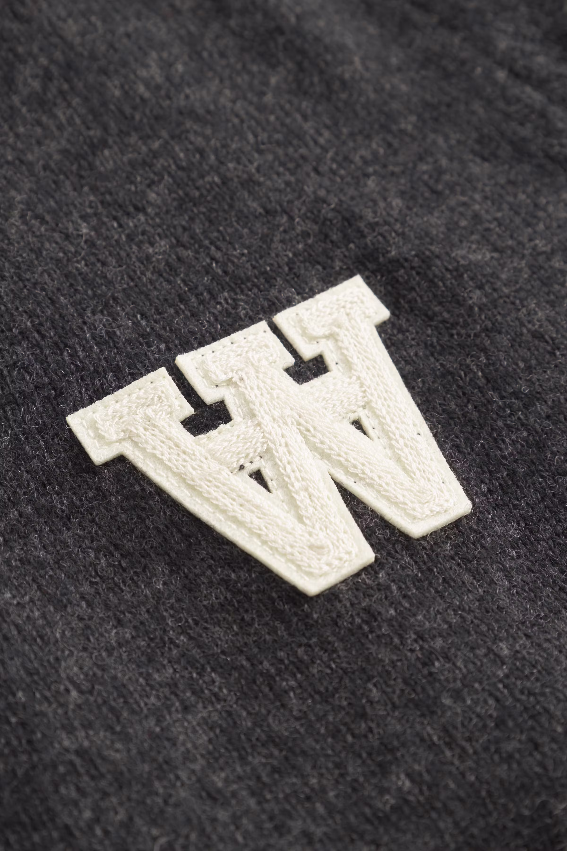 WWTay Lambswool Pullover PACK DETAIL 30251382-193911