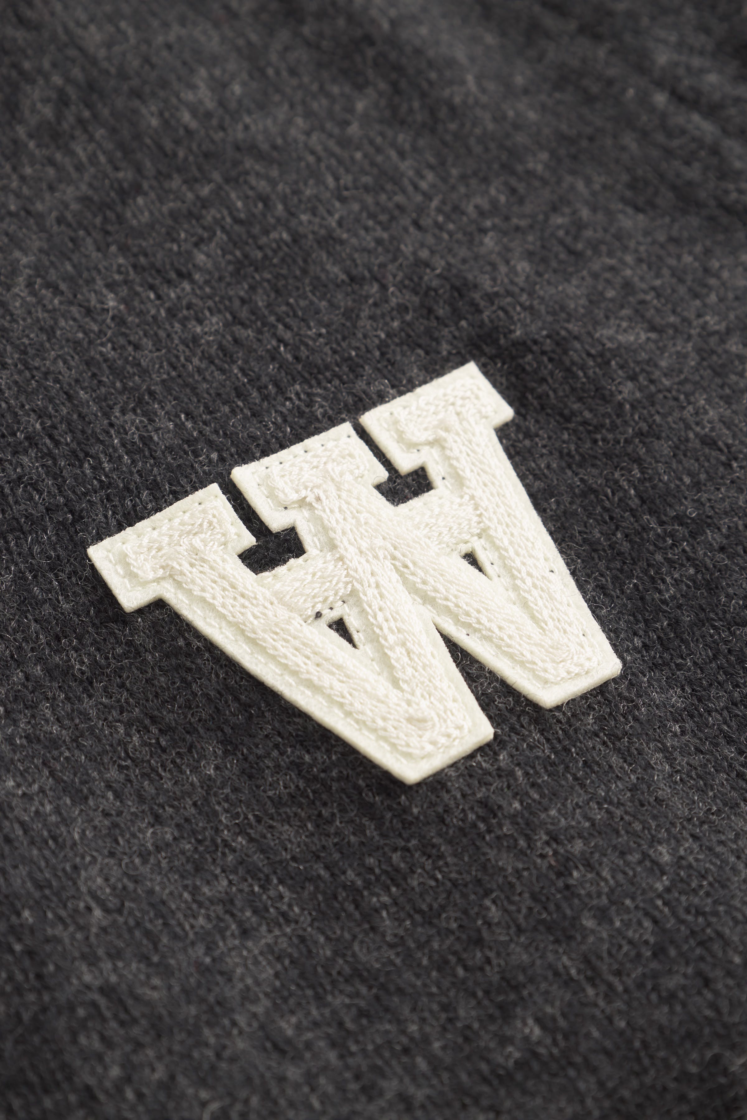 WWTay Lambswool Pullover PACK DETAIL 30251382-193911