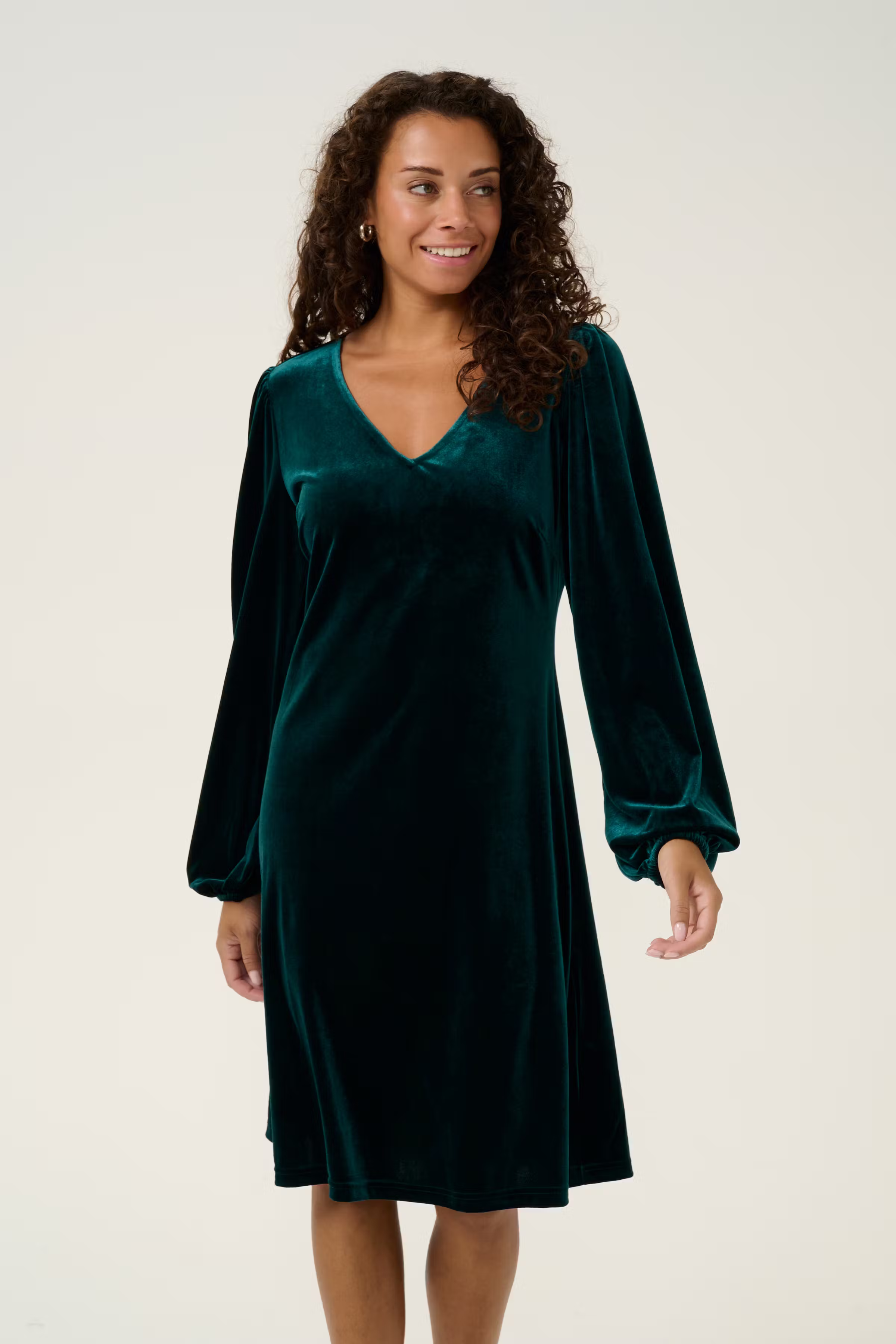 CRPativa Robe LOOKBOOK FRONT 10613006-195320