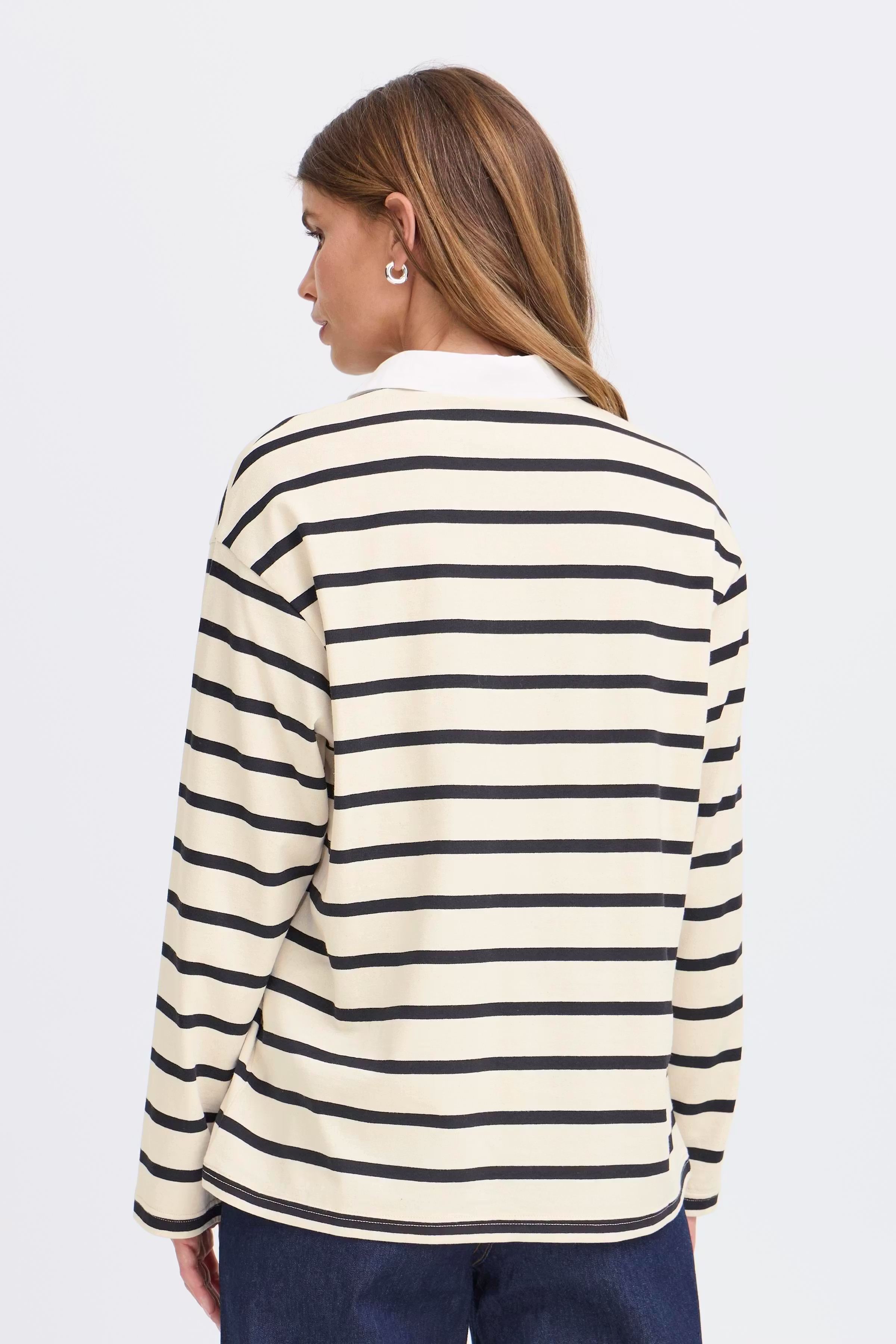 FRLUCILLE Pullover LOOKBOOK BACK 20616187-204421