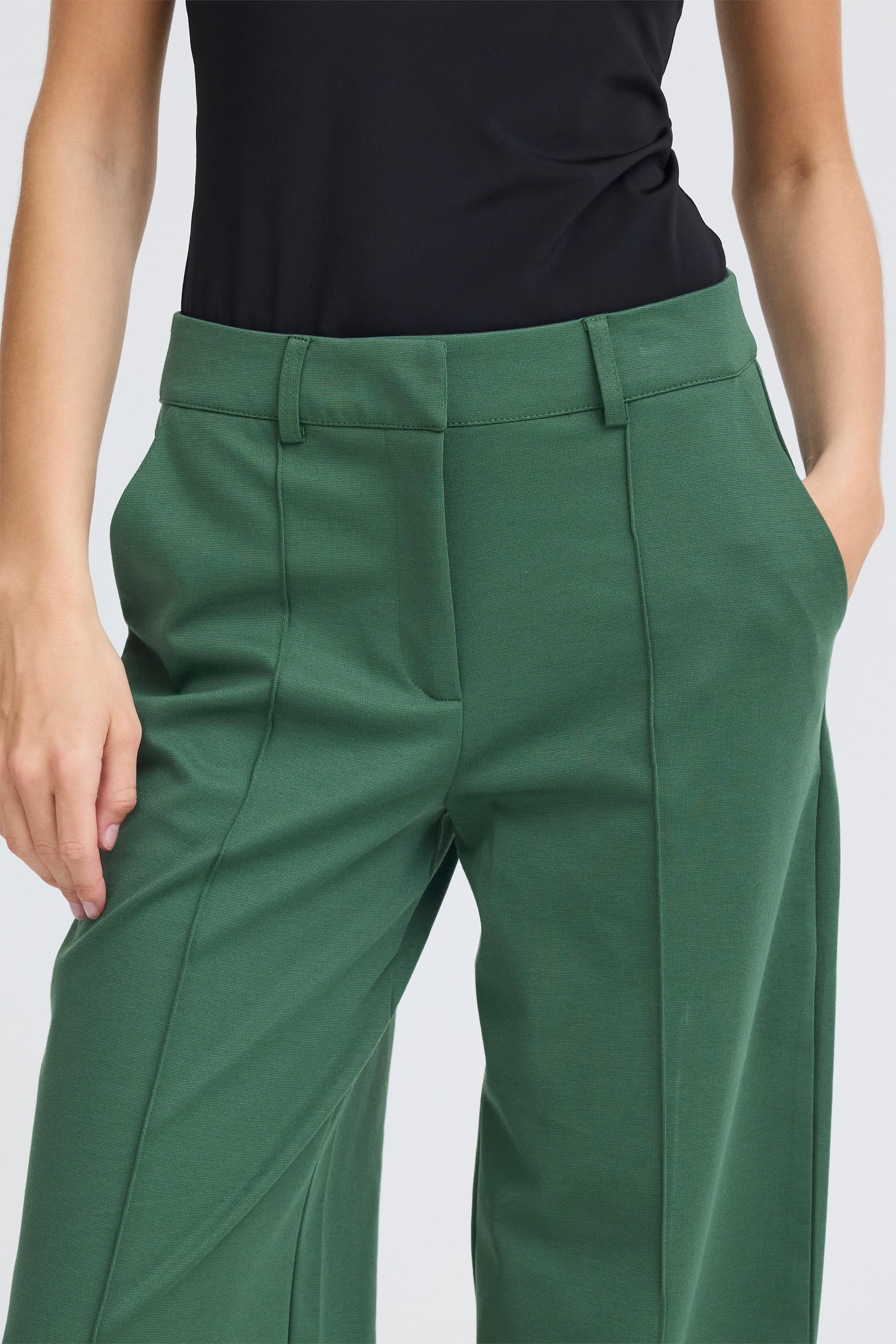 IHKATE WIDE Trousers LOOKBOOK DETAIL 20116768-195920