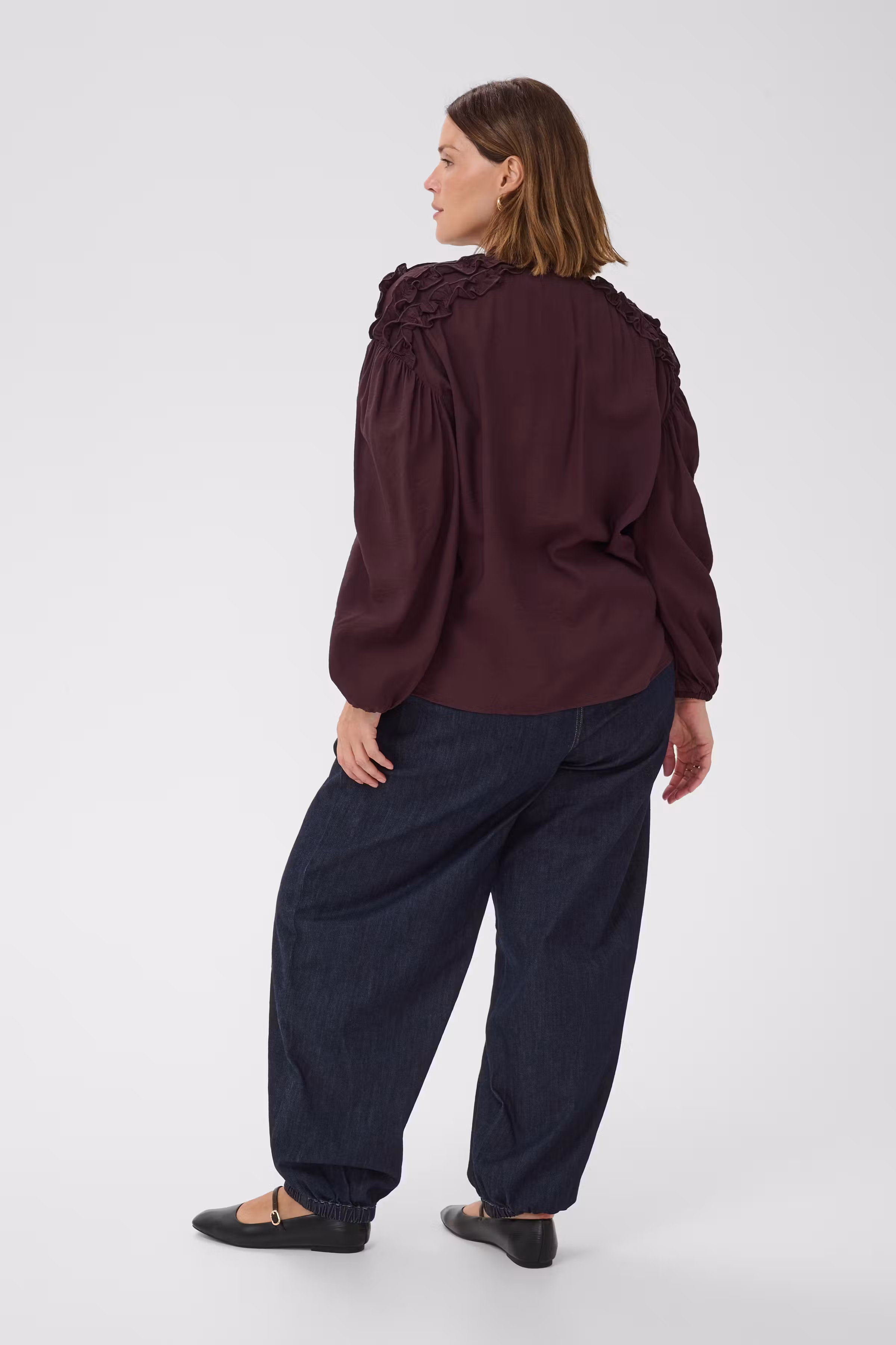 KCnicola Bluse LOOKBOOK BACK 10584364-191619