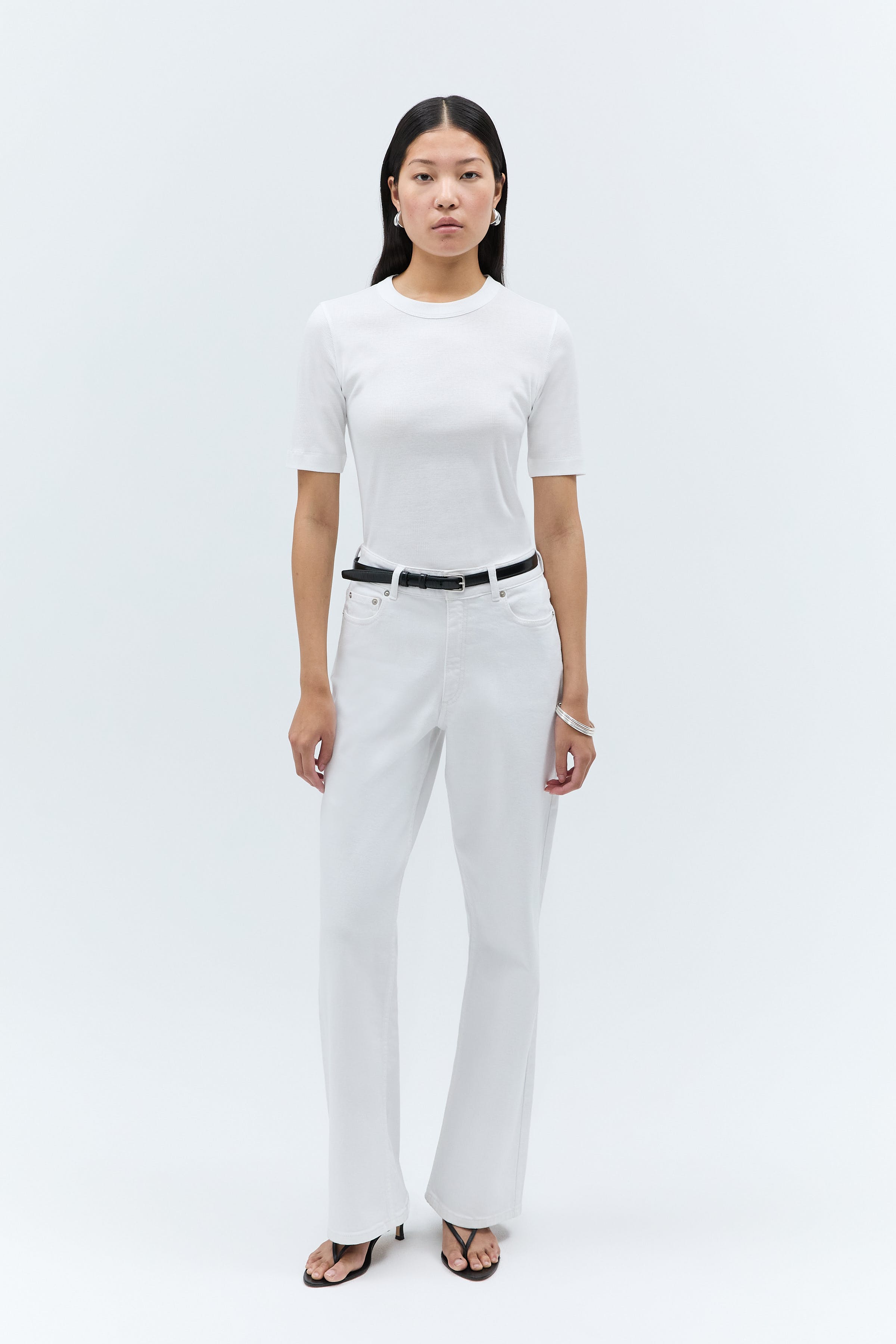 IOKRISTIN Top LOOKBOOK FRONT 30600546-WH001