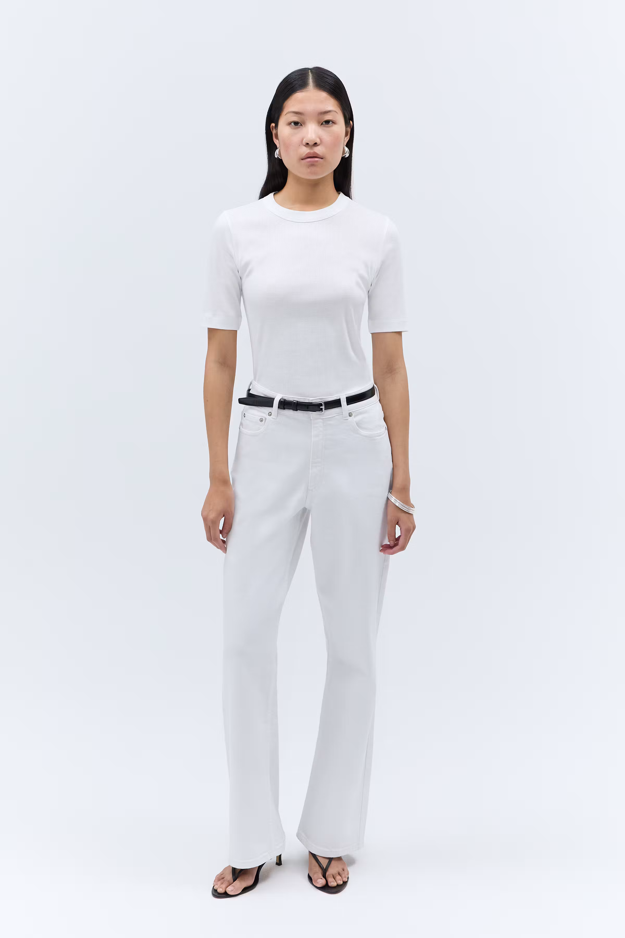 IOKRISTIN Top LOOKBOOK FRONT 30600546-WH001