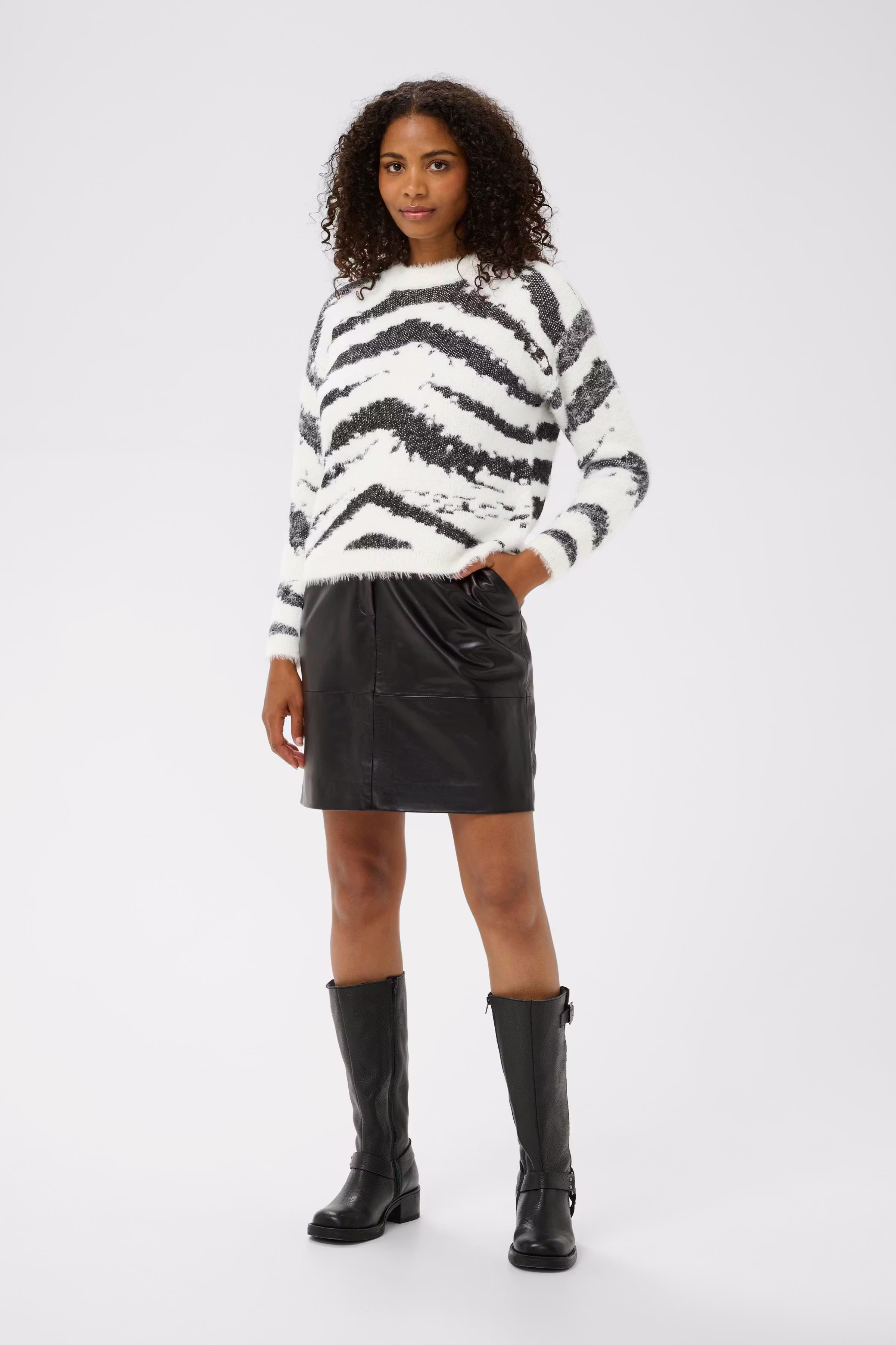 KAbiva Pullover LOOKBOOK FRONT 10511056-108785