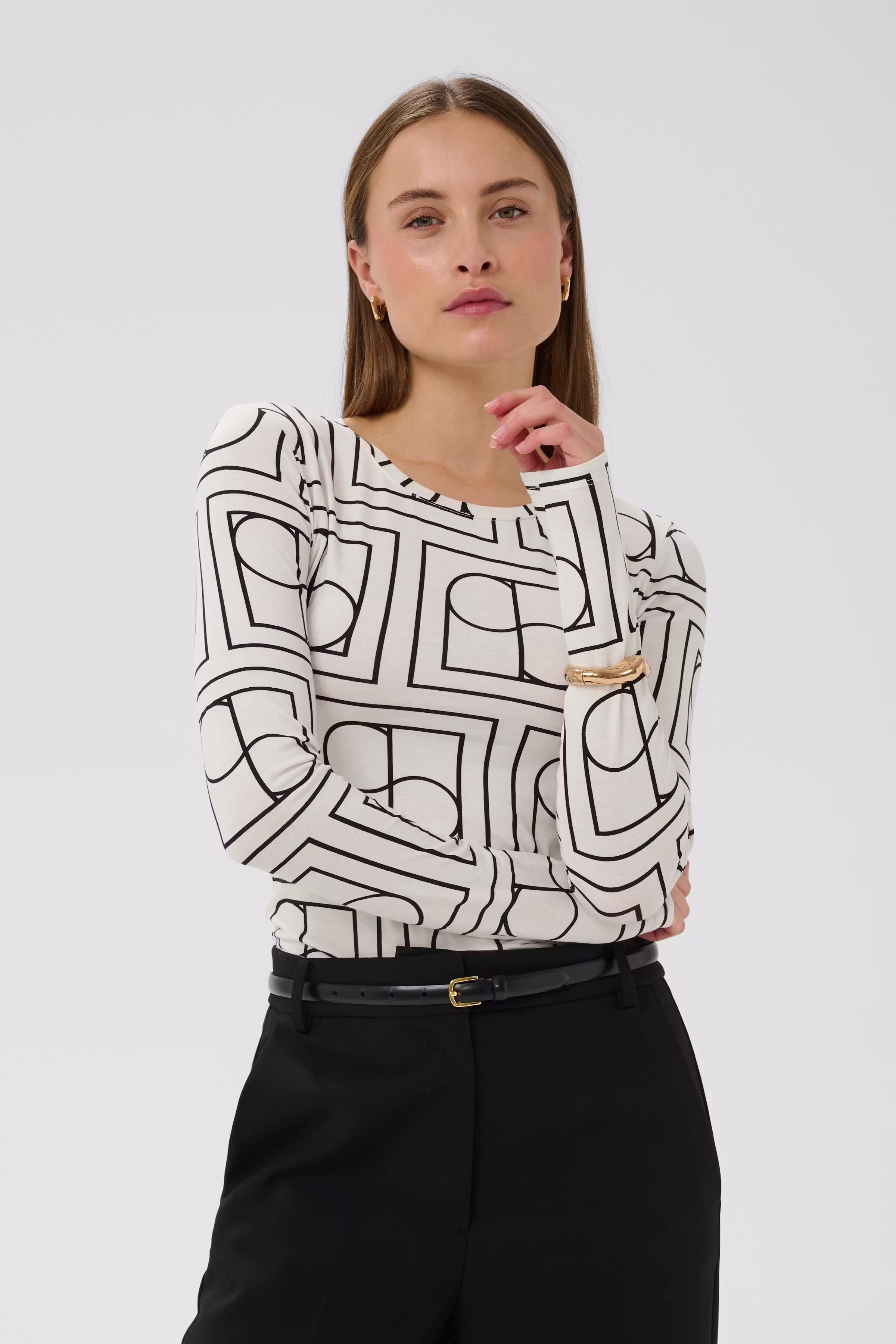 SLHanadi T-shirt LOOKBOOK FRONT 30407988-303286