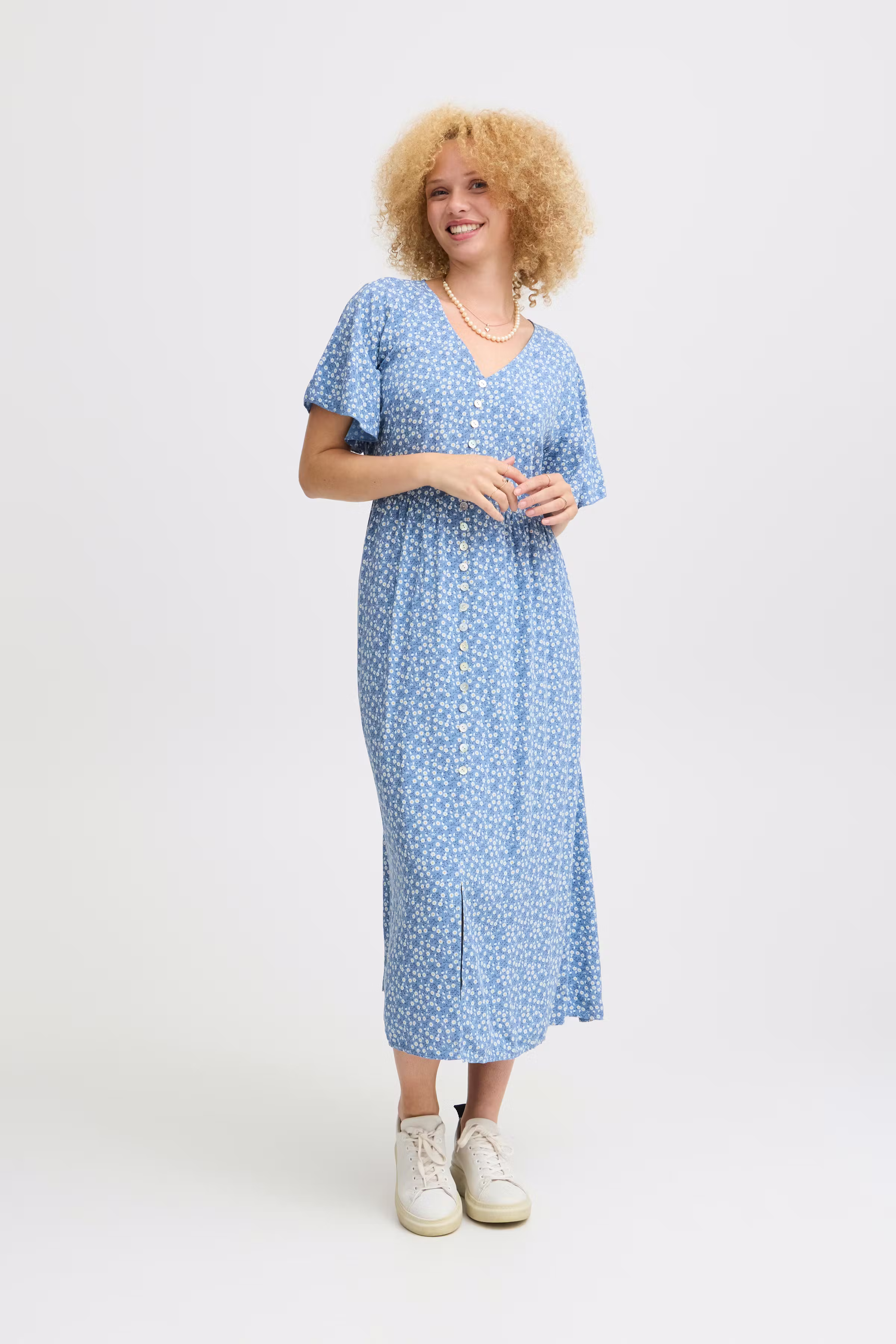 SBGINA Kjole LOOKBOOK FRONT 22100685-173912