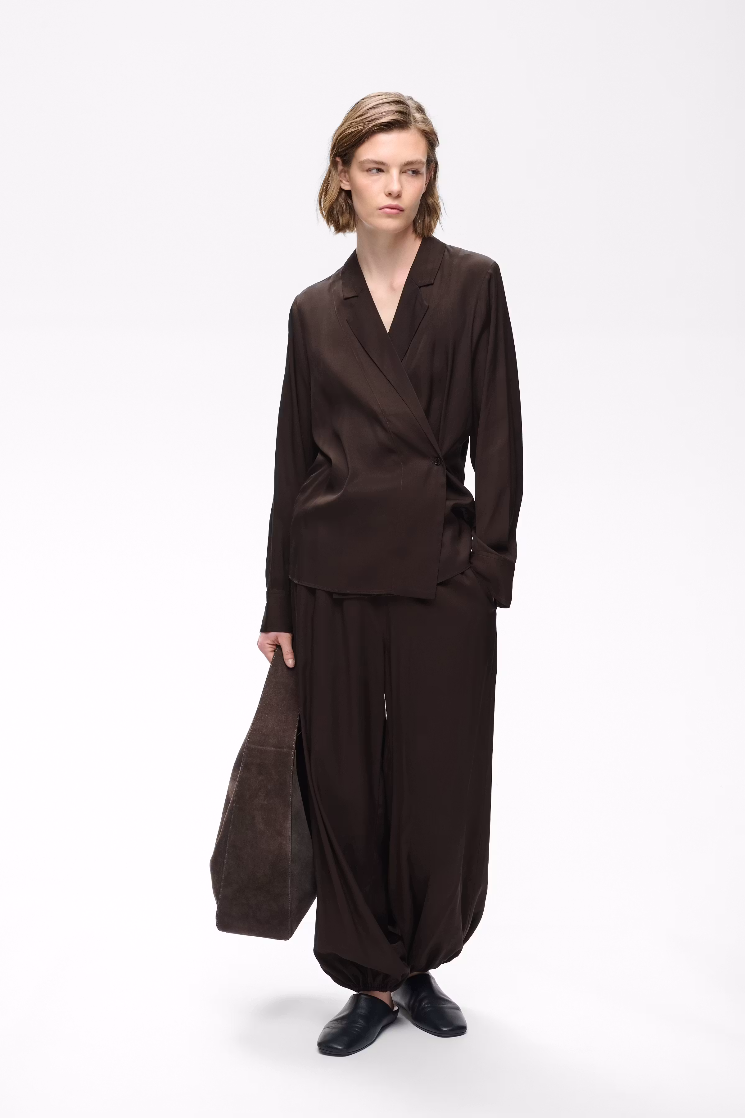 MERYLIW Bluse LOOKBOOK FRONT 30112842-191109