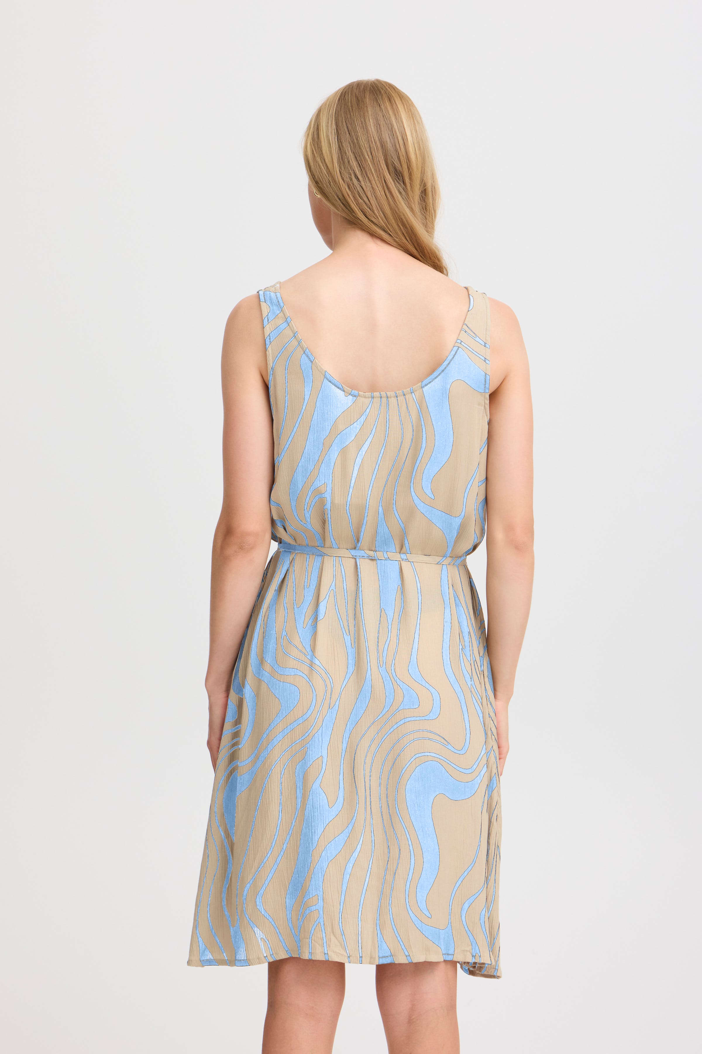 FXAVERY Klänning LOOKBOOK BACK 20615390-204364