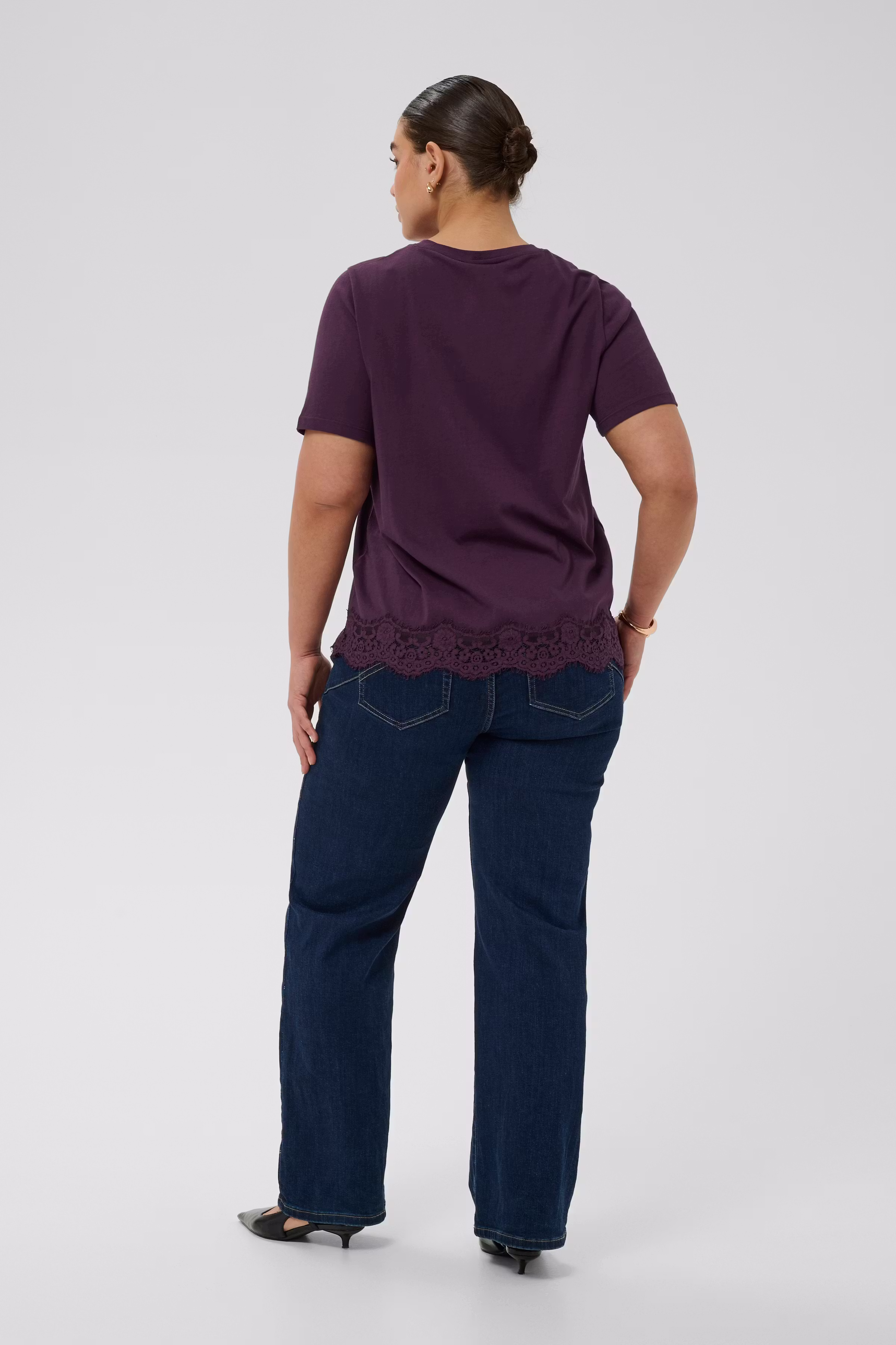 KColivia T-shirt LOOKBOOK BACK 10584468-192816