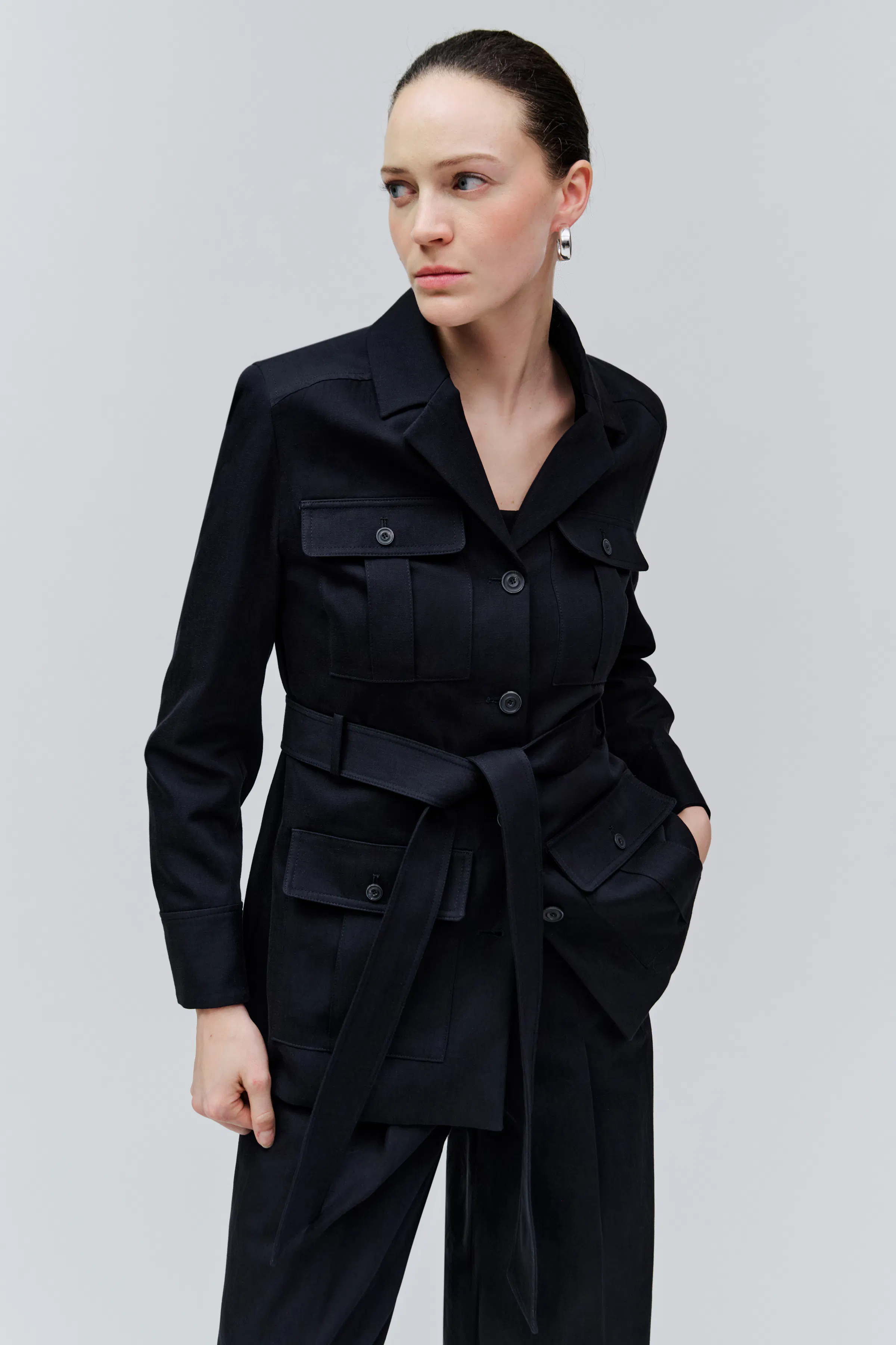 IOJOVIE Blazer LOOKBOOK FRONT 30600702-BK999