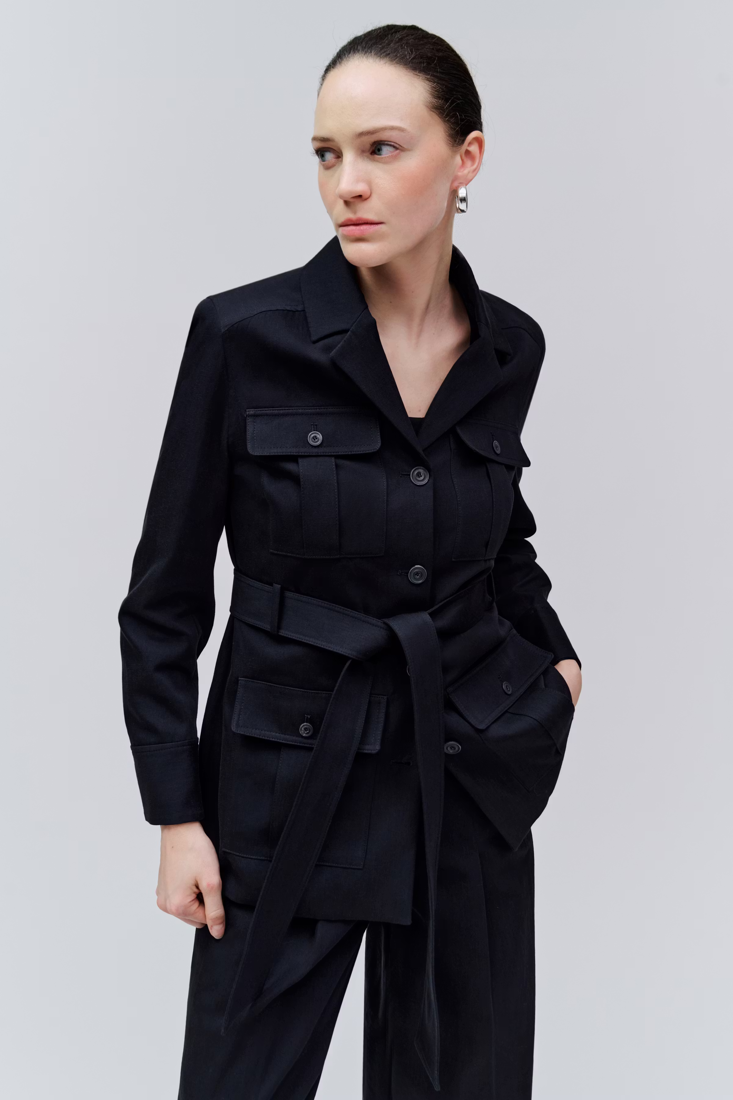 JOVIE Blazer LOOKBOOK FRONT 30600702-BK999