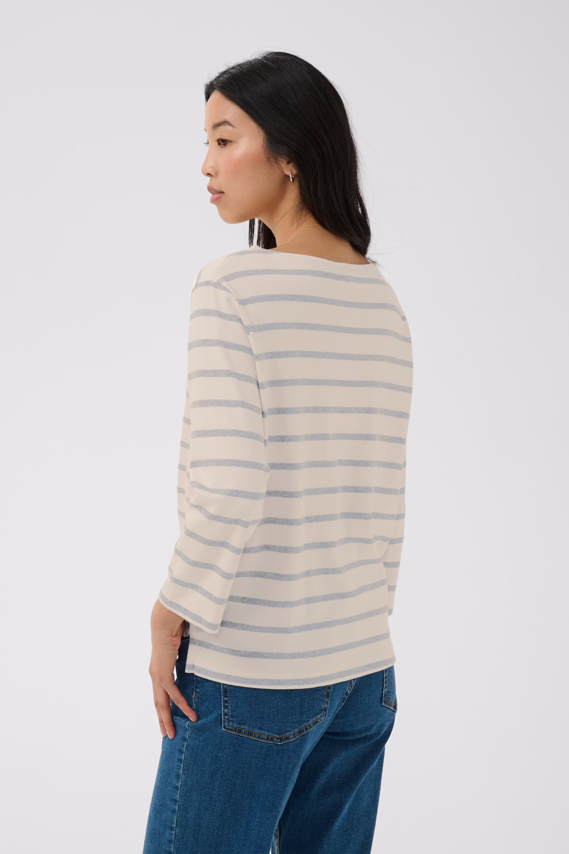 NelaPW T-shirt LOOKBOOK BACK 30309864-305145