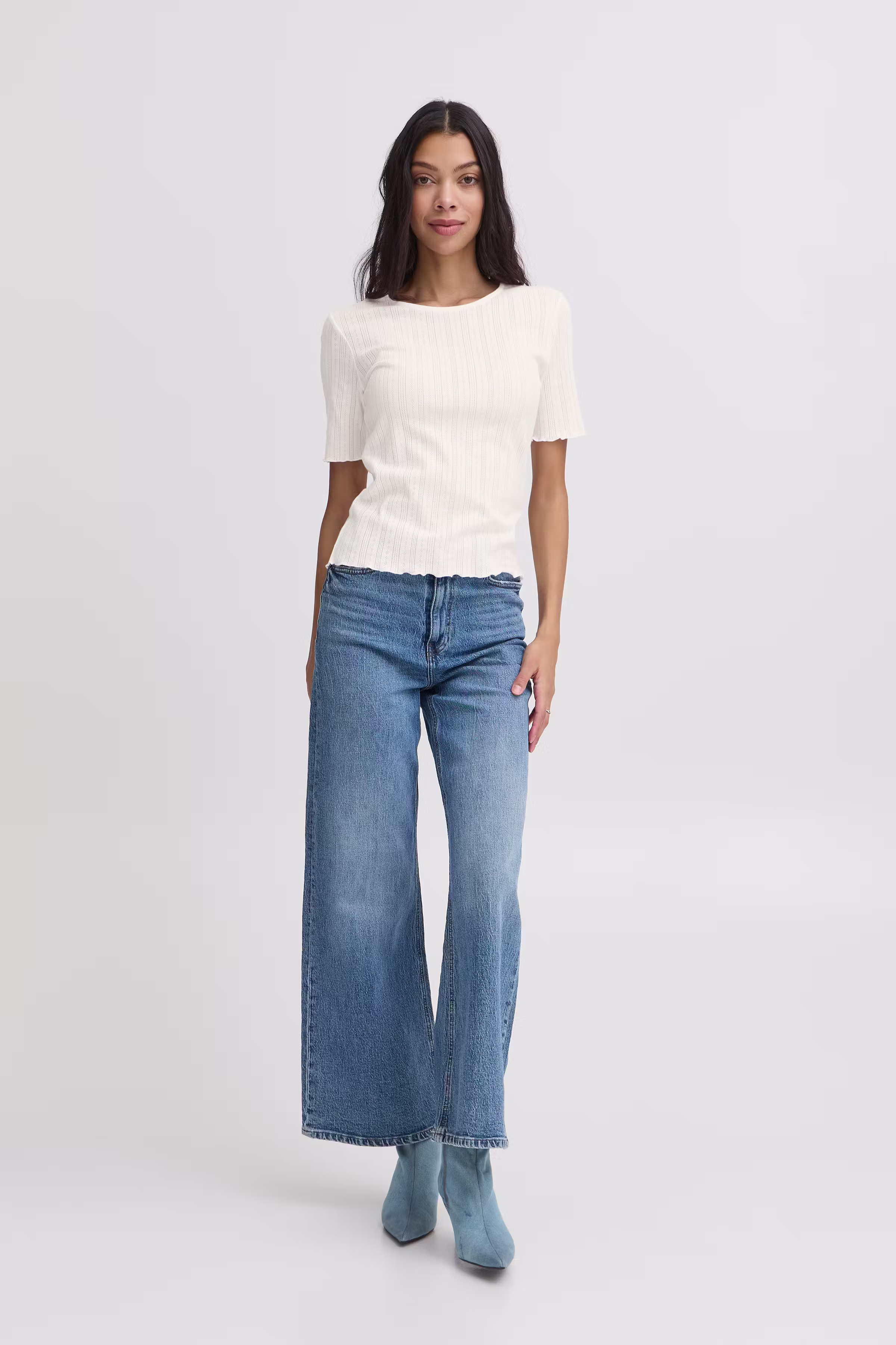 BYUNICA T-shirt LOOKBOOK FRONT 20816896-114800