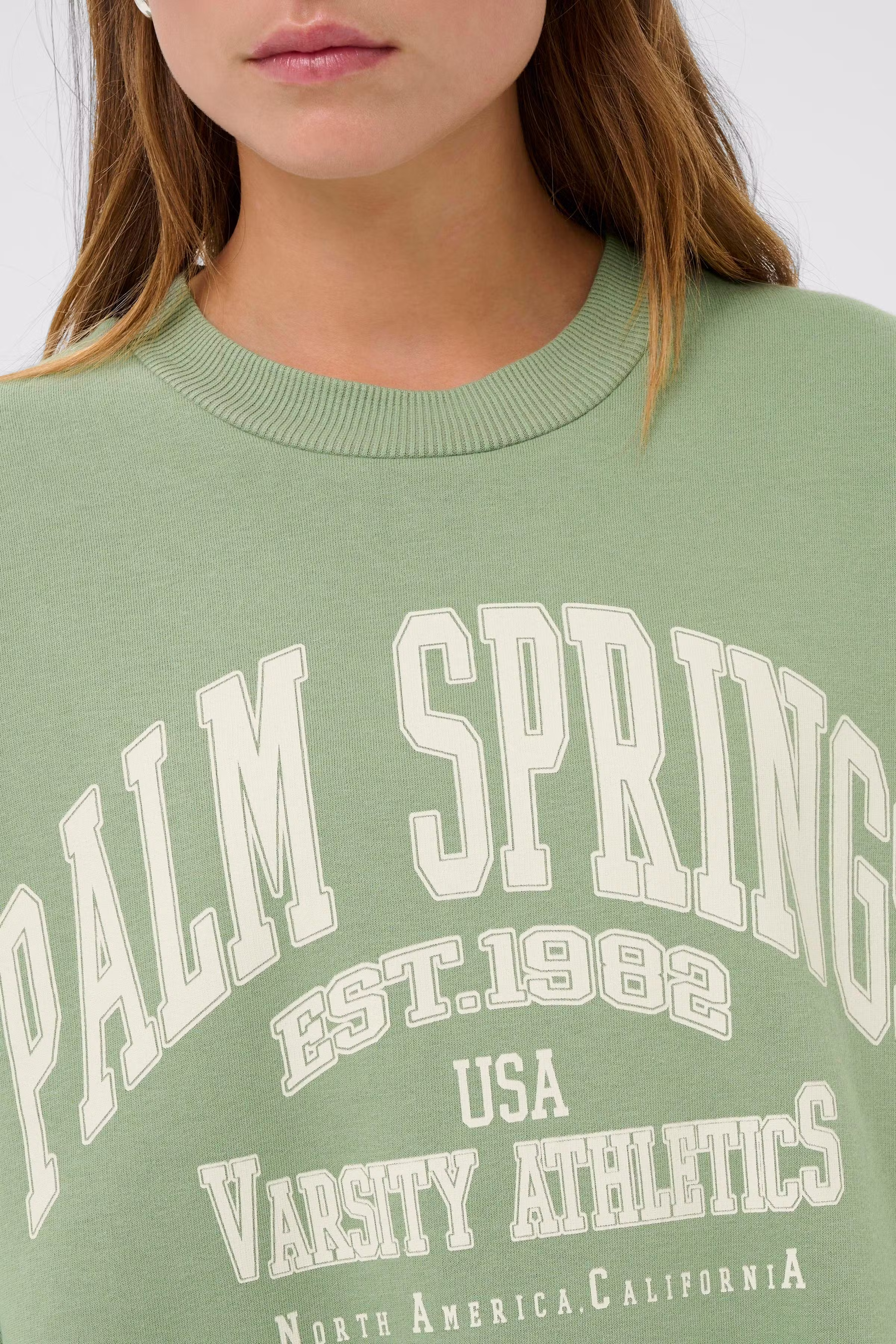 KAsussi Sweatshirt LOOKBOOK DETAIL 10511087-176212