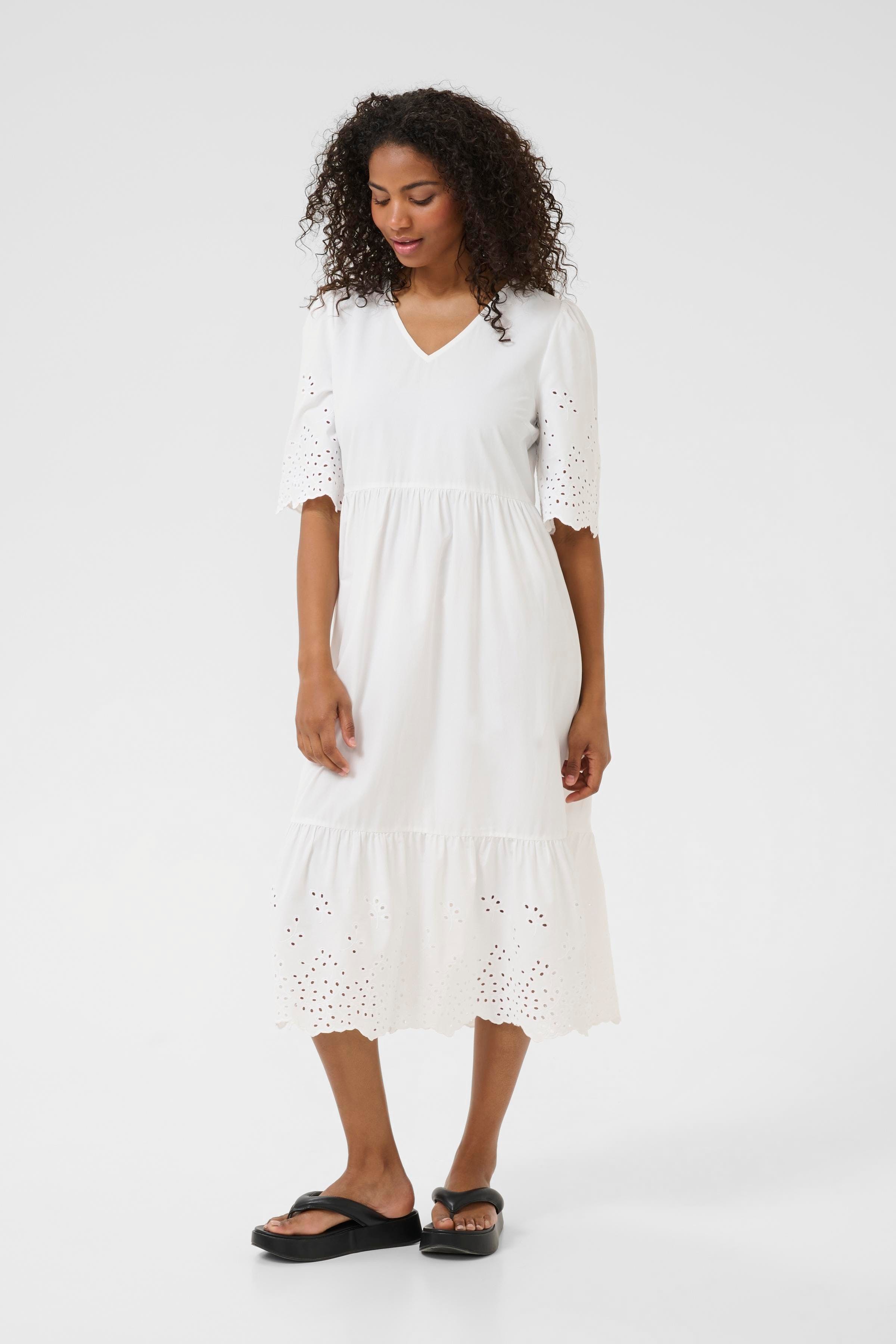 KAlouisa Dress LOOKBOOK FRONT 10552443-110602