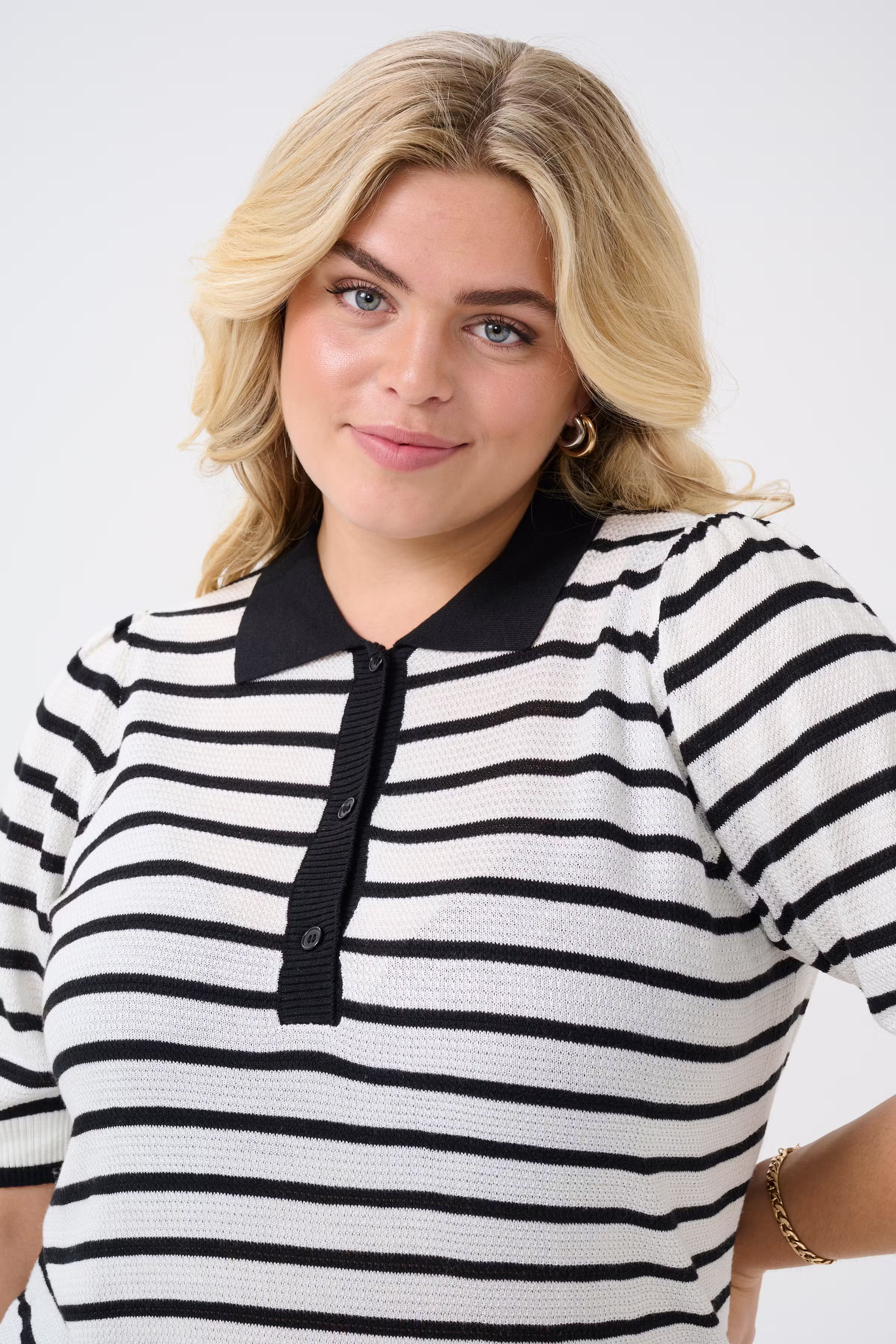 KCamana Pullover LOOKBOOK DETAIL 10583416-107774