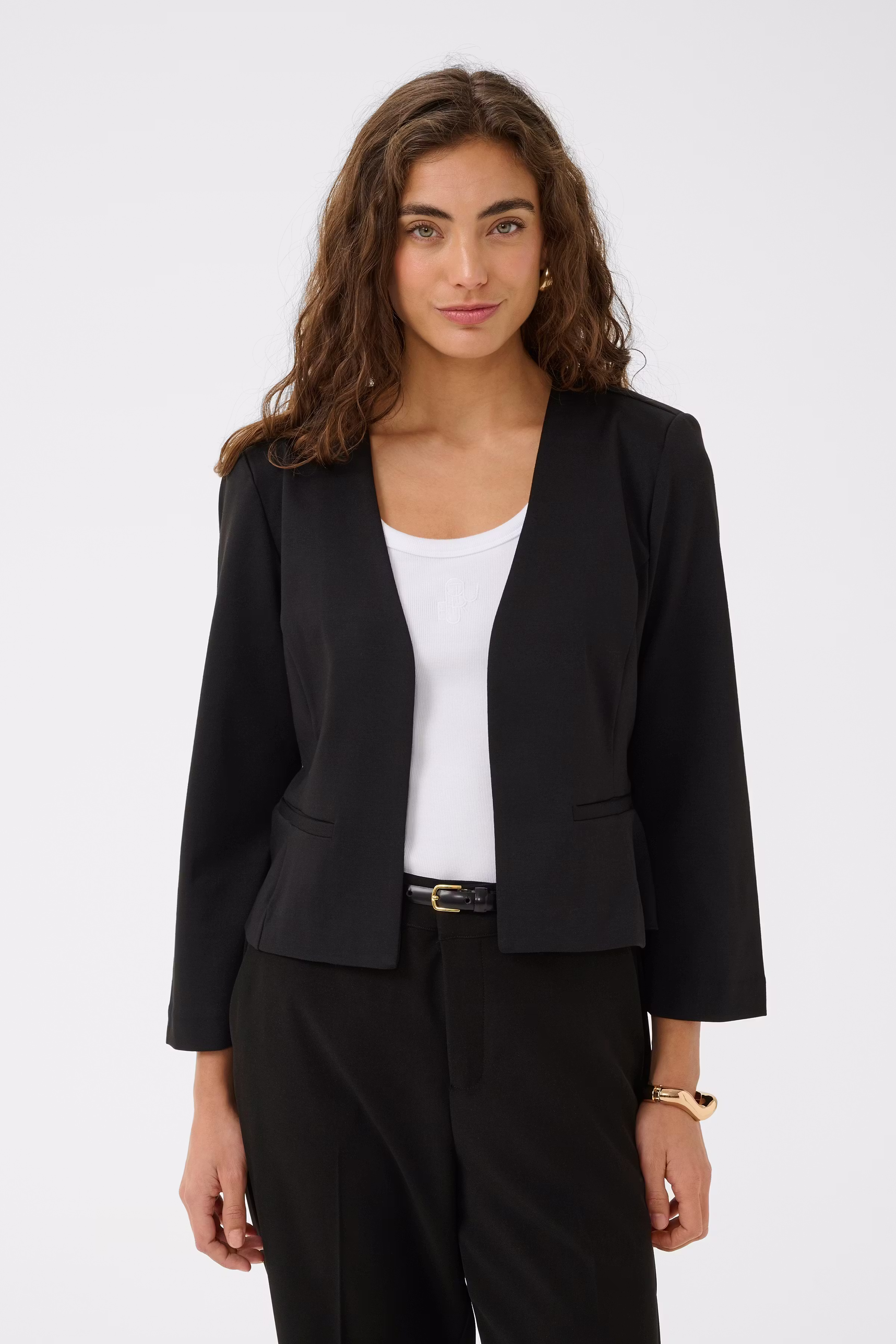 CUeloise Blazer LOOKBOOK FRONT 50110520-500012