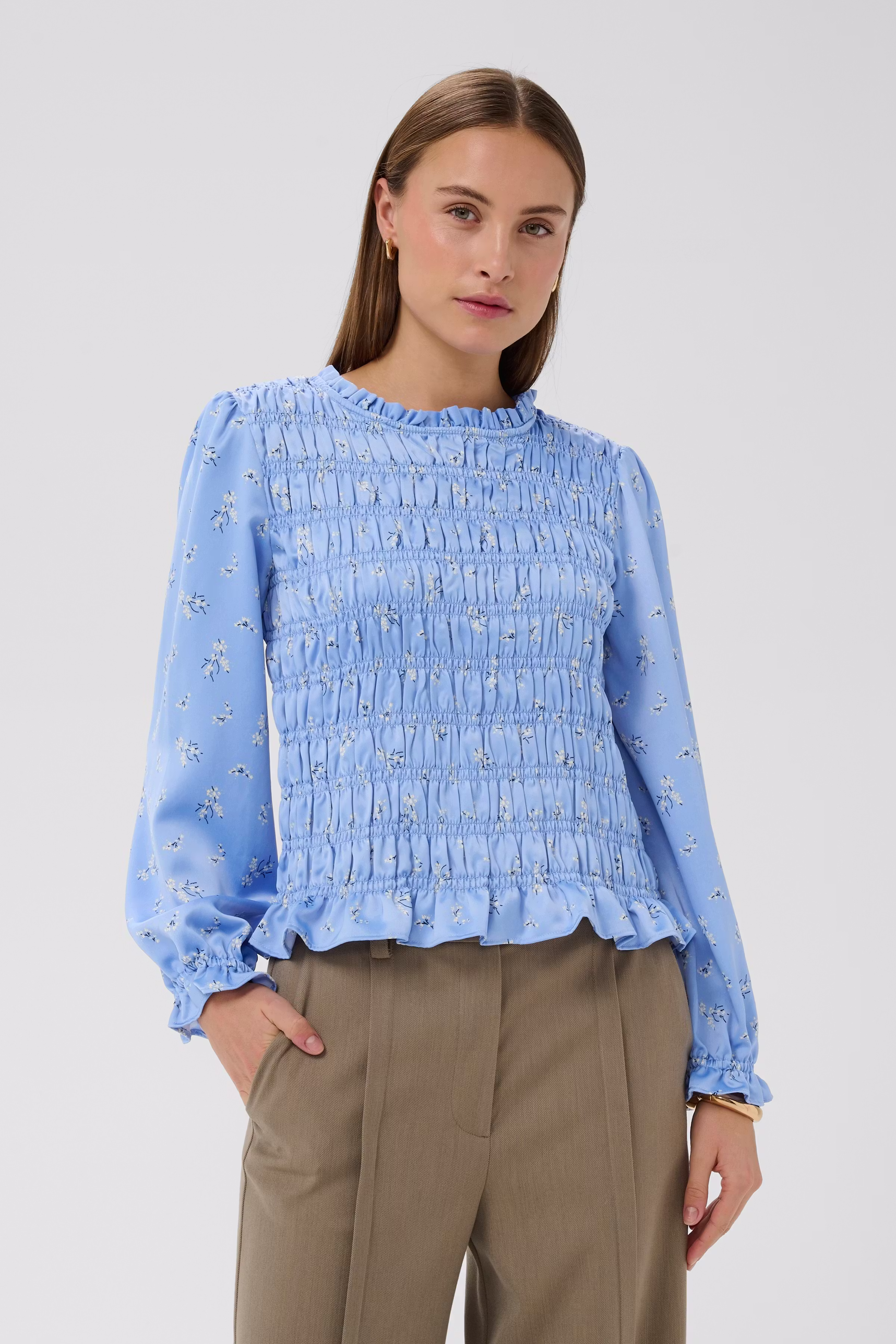 SLAnna Bluse LOOKBOOK FRONT 30408894-305057