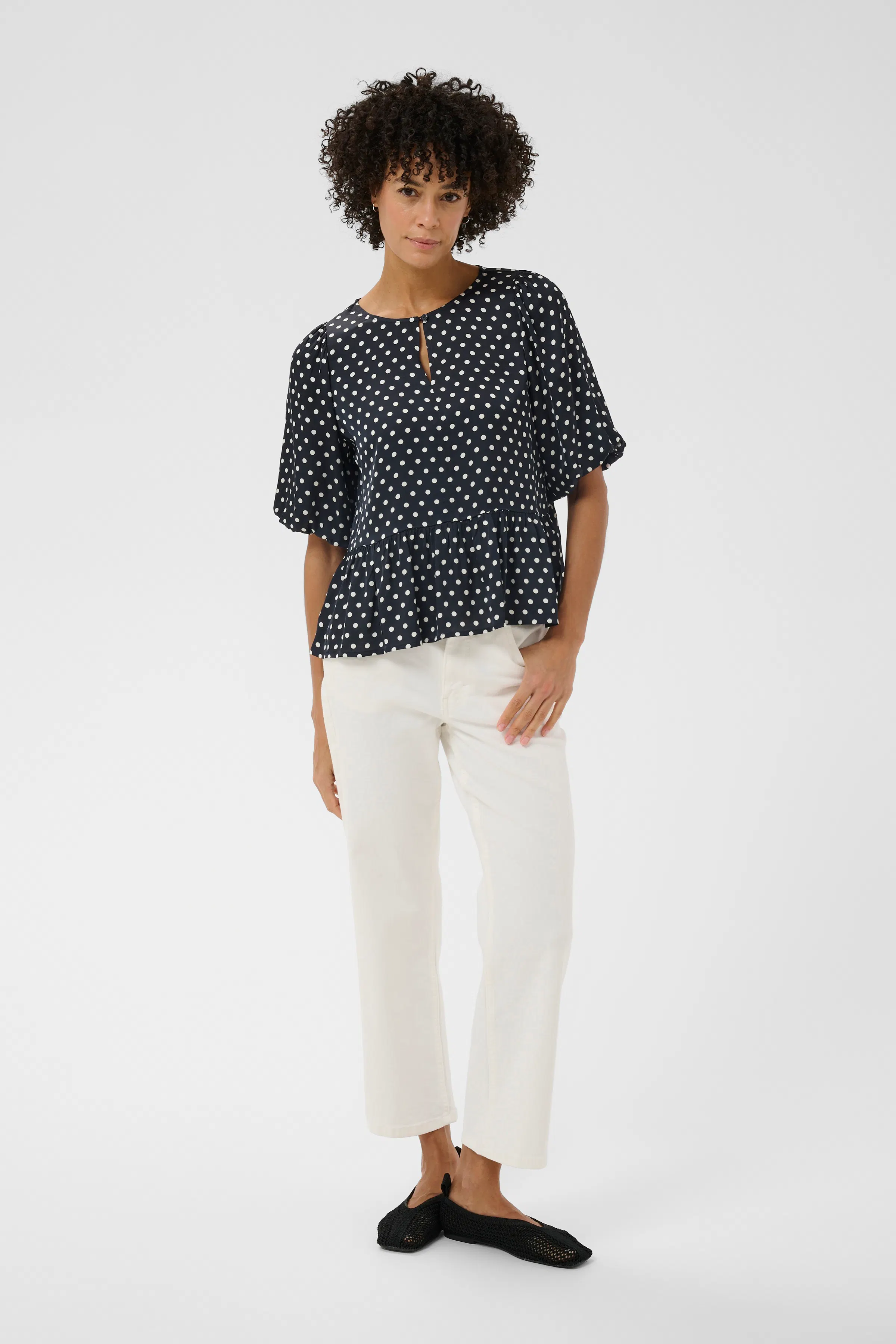 AzeliaPW Bluse LOOKBOOK FRONT 30310421-305183
