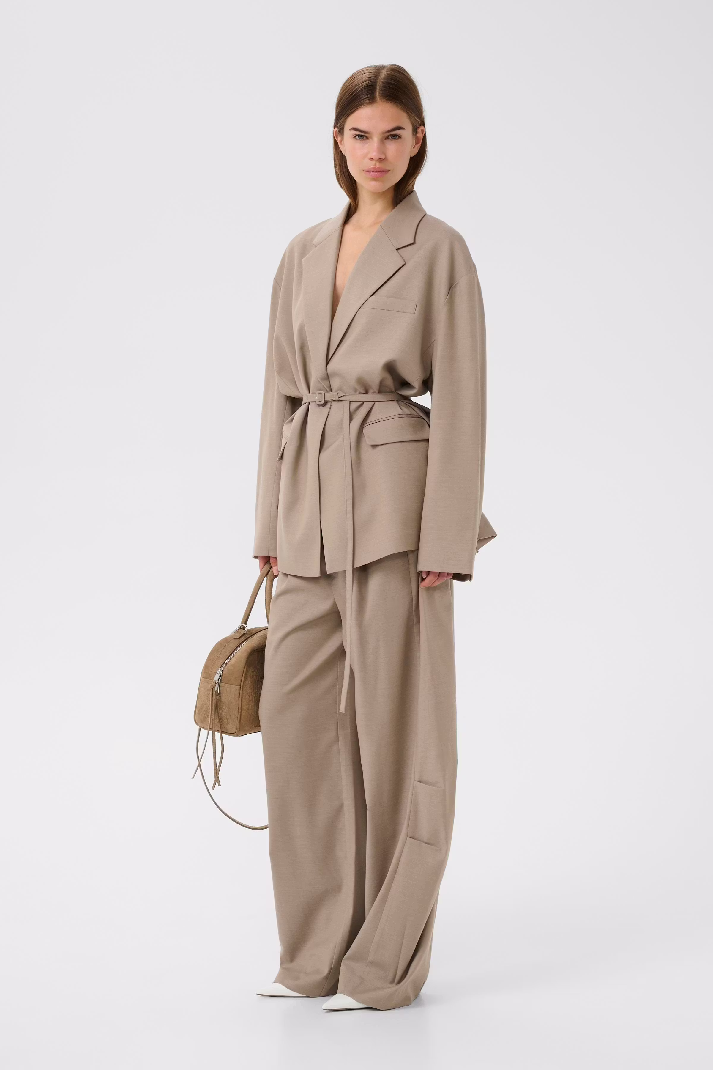 GZnella Blazer LOOKBOOK DETAIL 10911100-109222