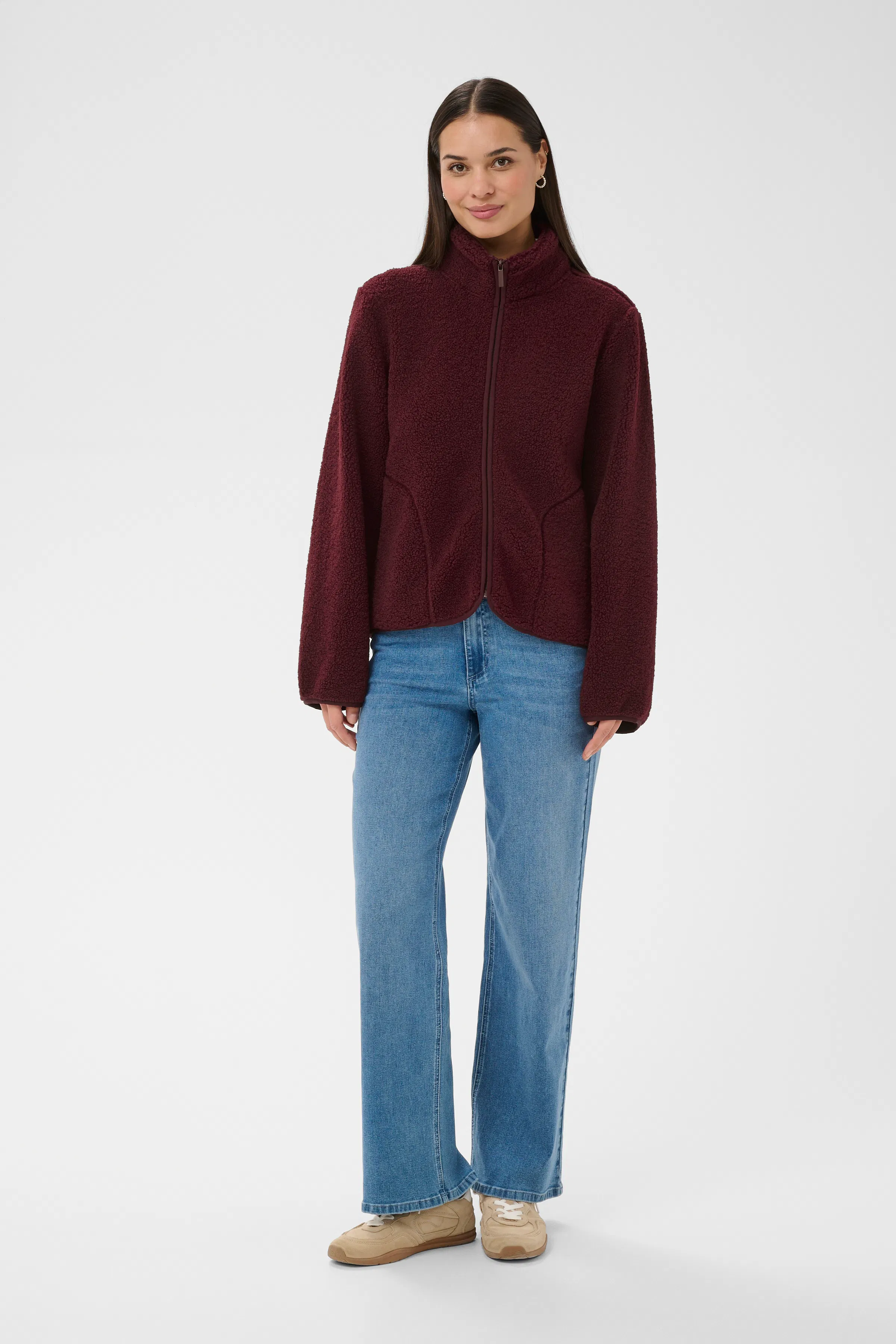 KAally Fleece LOOKBOOK FRONT 10511206-191522