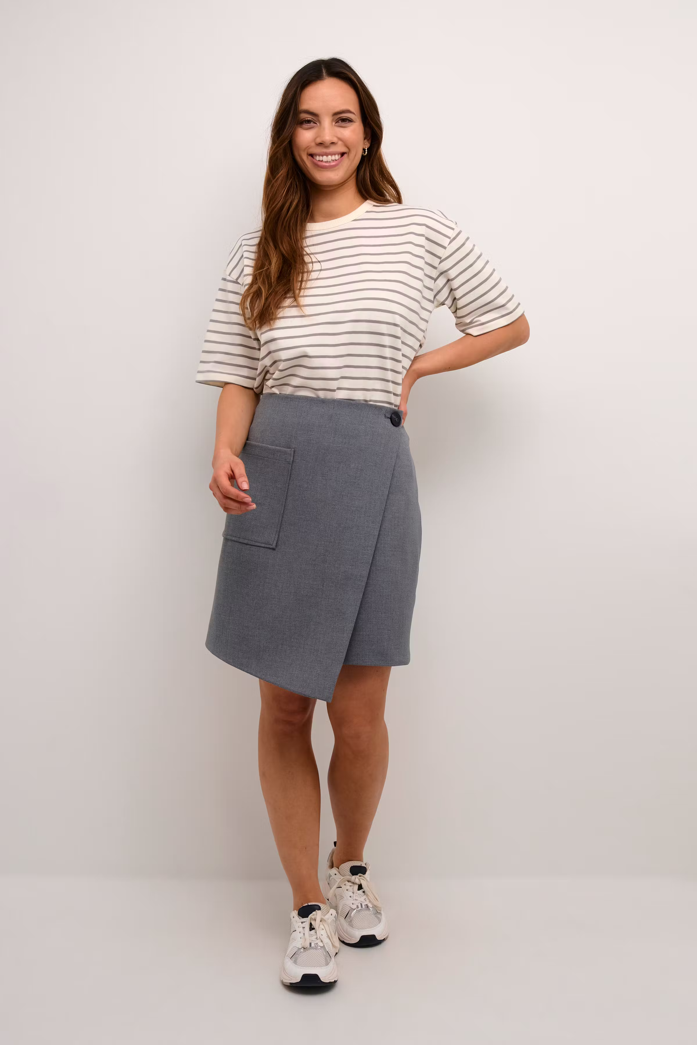 KAeden Skjørt LOOKBOOK FRONT 10508821-100123