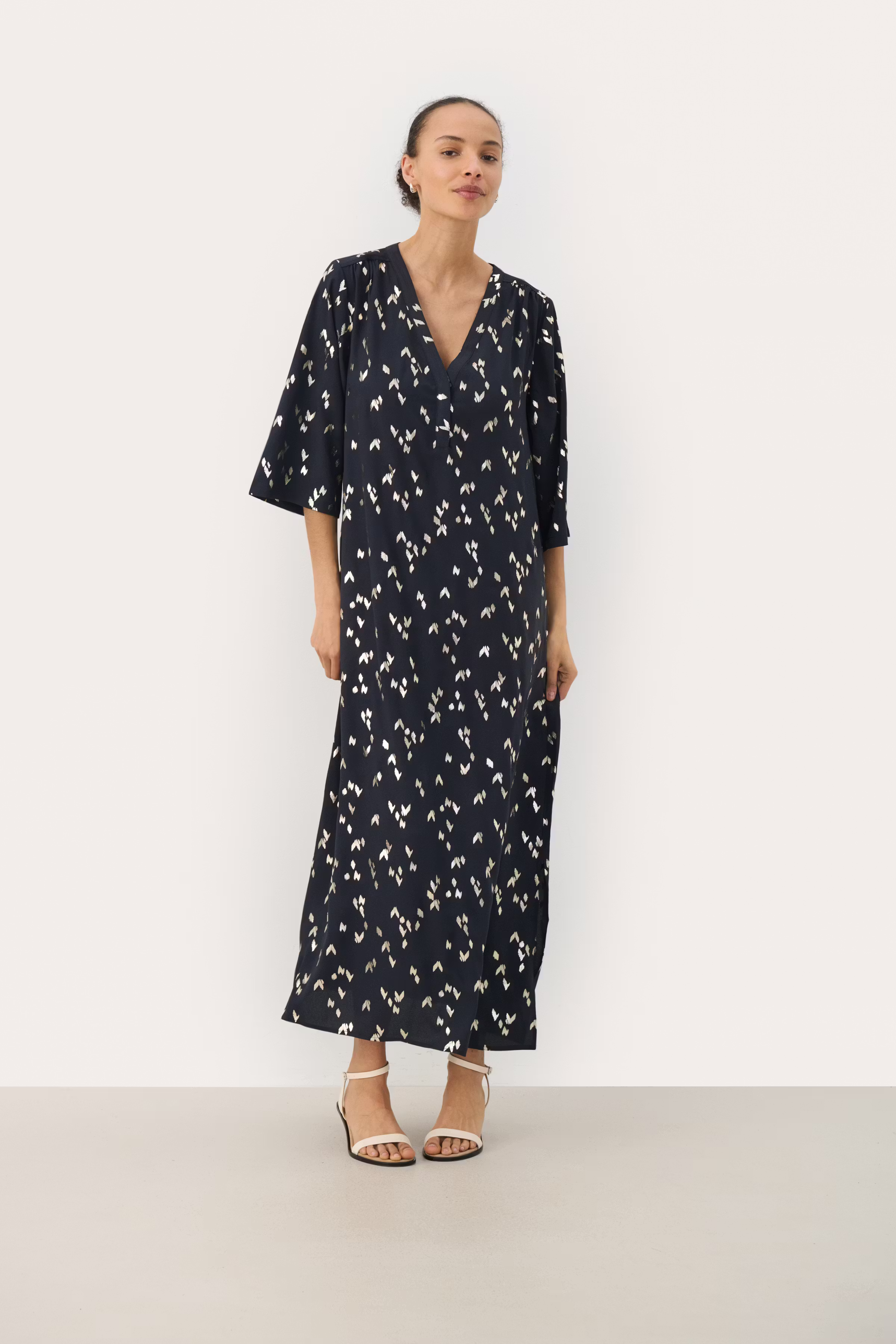 BeritPW Dress LOOKBOOK FRONT 30309906-304027