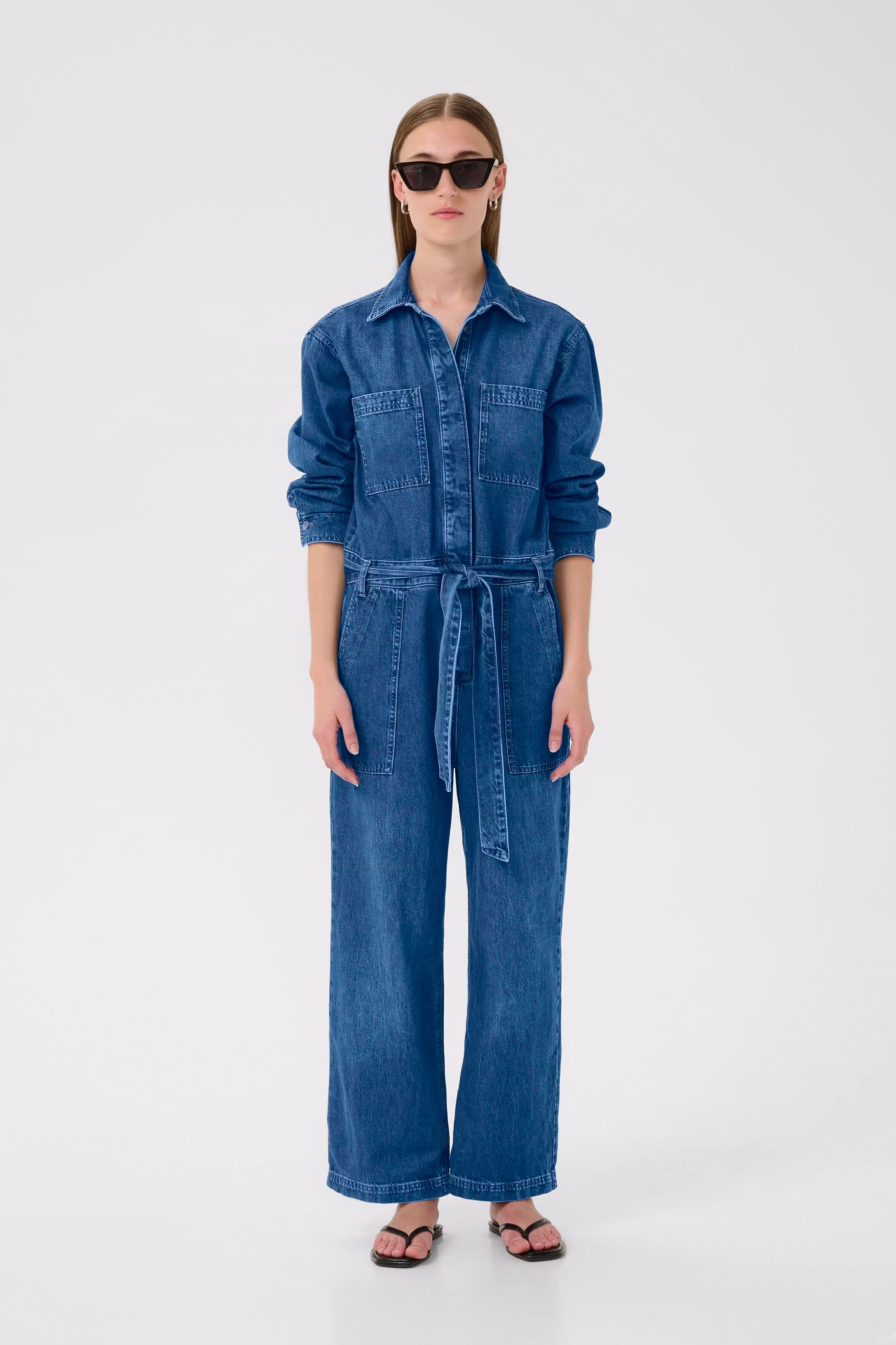 NaavaIW Jumpsuit LOOKBOOK FRONT 30110843-300325