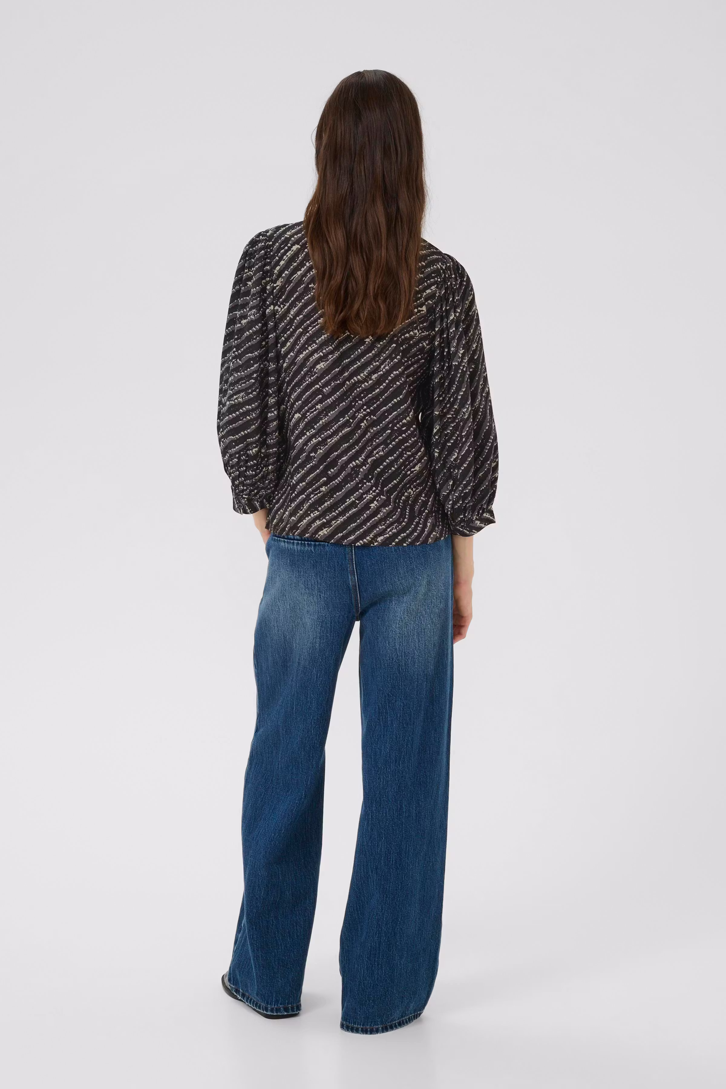 KBDavina Bluse LOOKBOOK BACK 10105784-108912