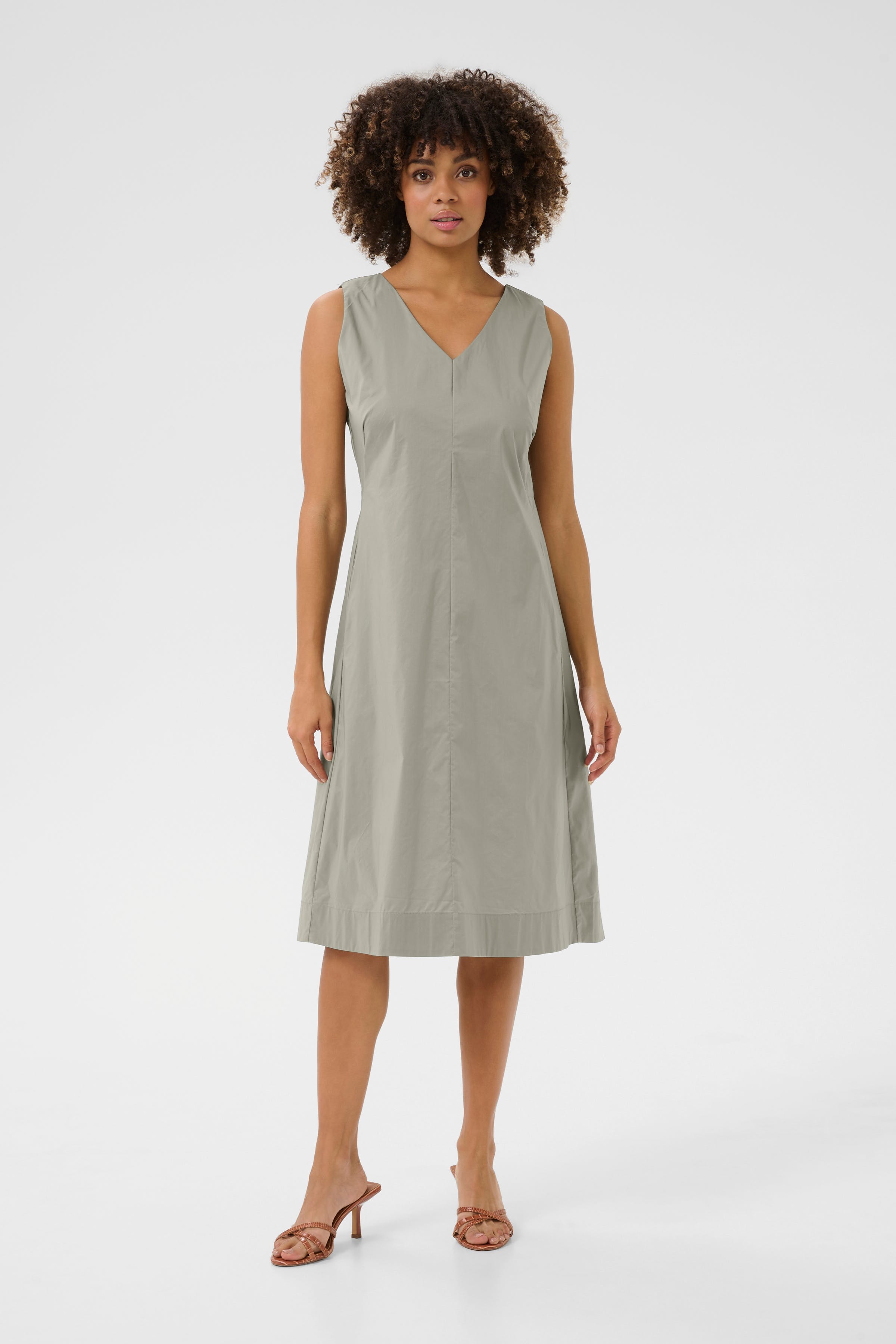 CUnovi Dress LOOKBOOK FRONT 50111898-166008