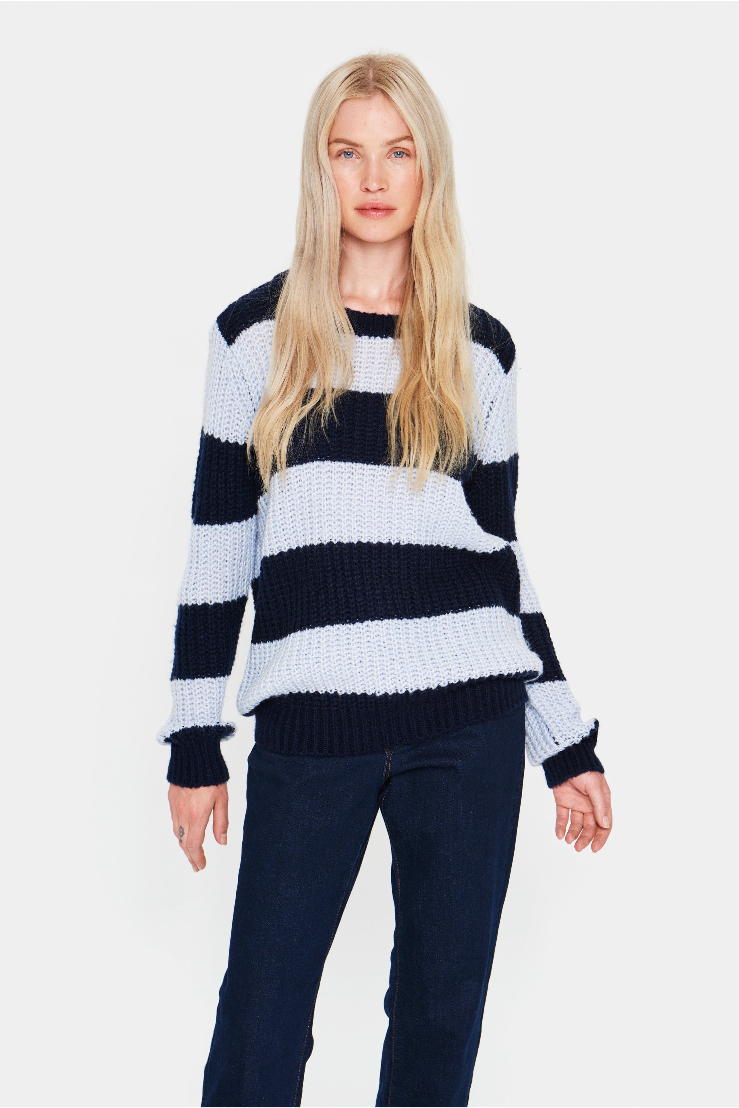 BrookeSZ Pullover Striped

 LOCATION NONE 30511428-193924