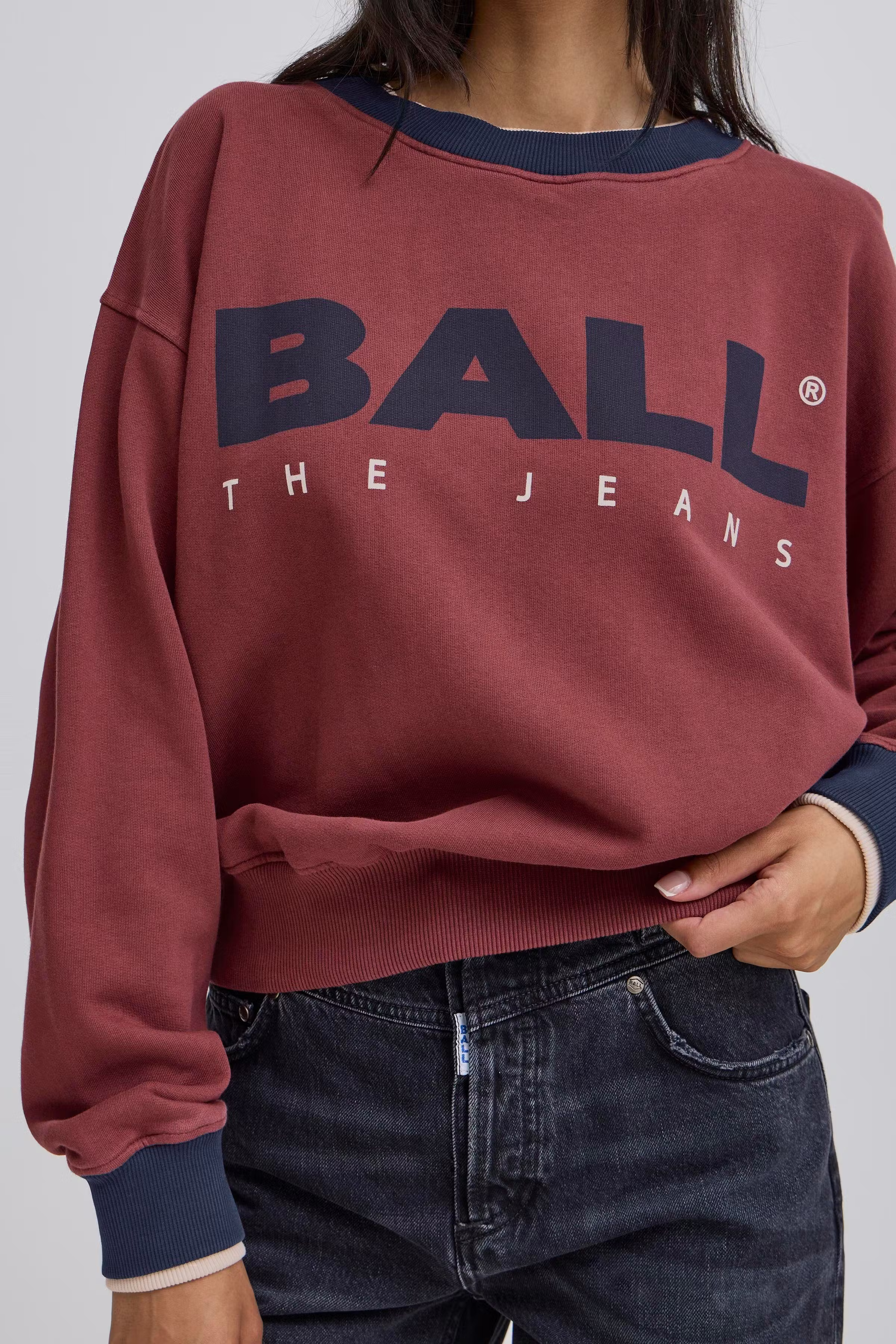 BASIMONA Sweatshirt LOOKBOOK DETAIL 50405055-191526