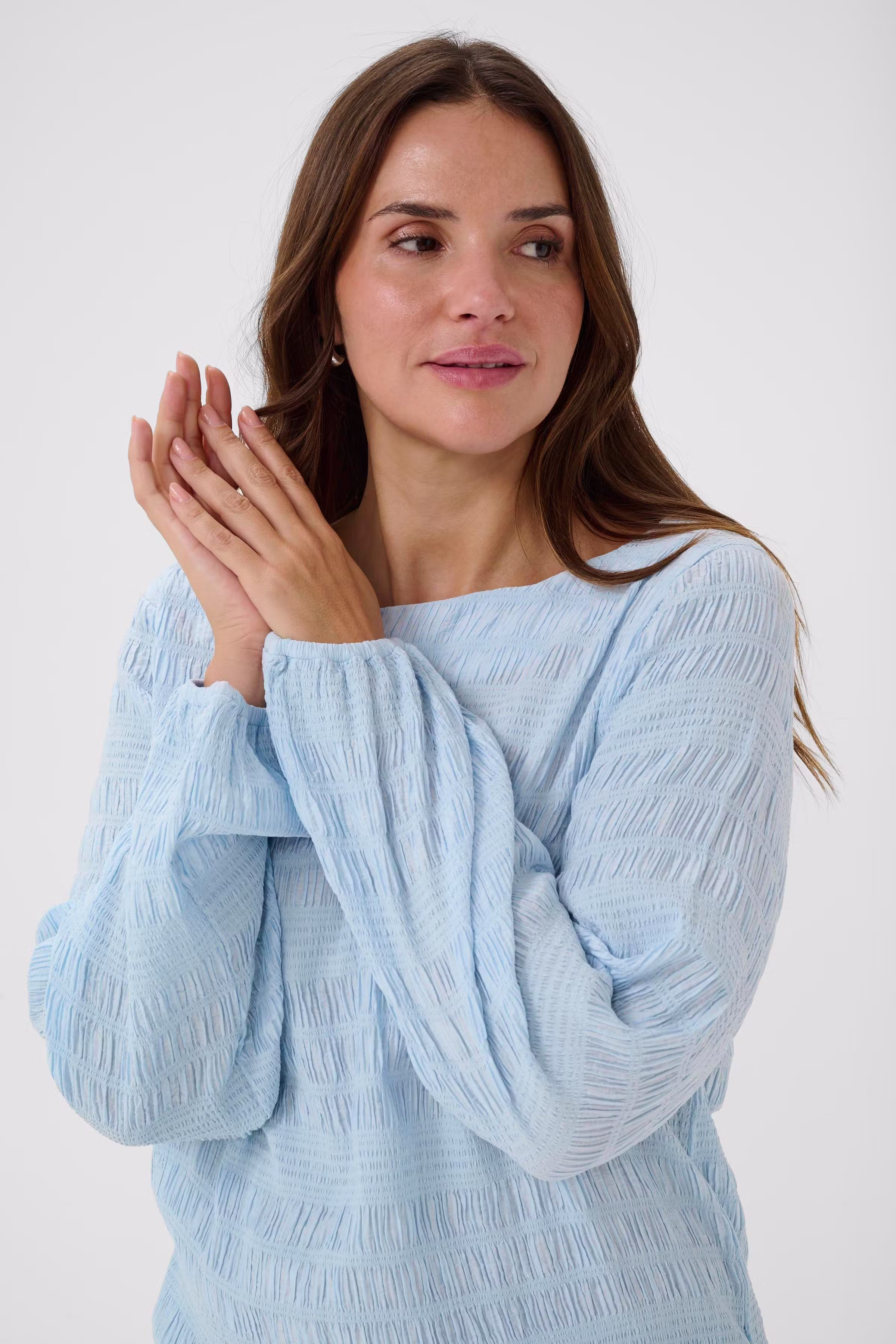 KCjourtney Blouse LOOKBOOK DETAIL 10584027-144005