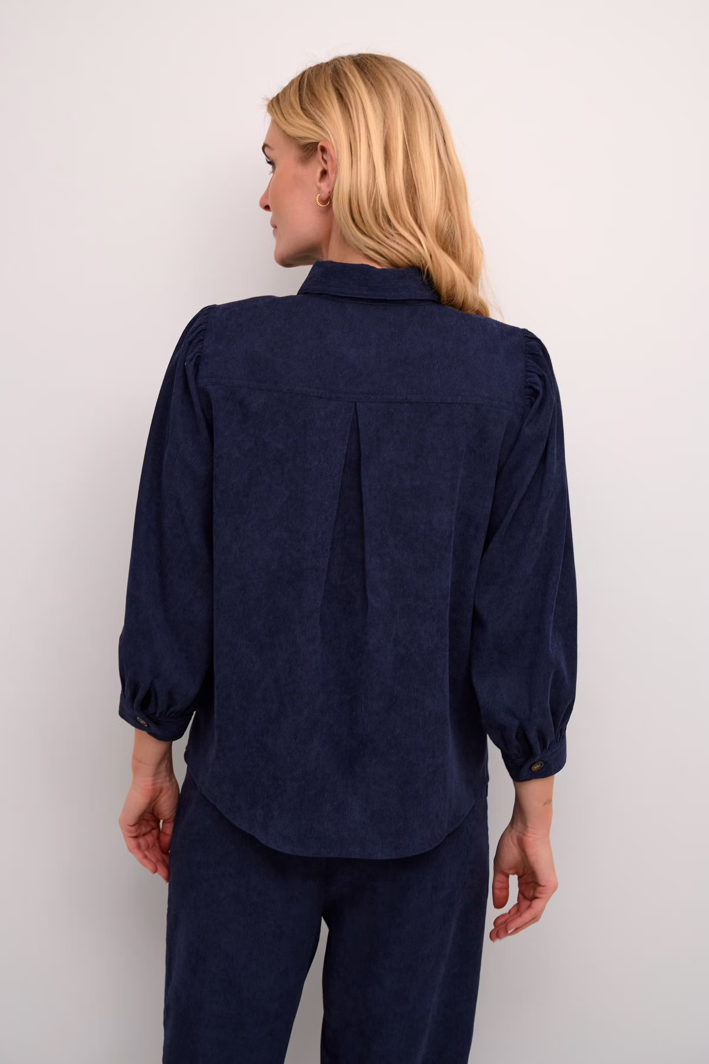 KAvera Hemd LOOKBOOK BACK 10508370-194020
