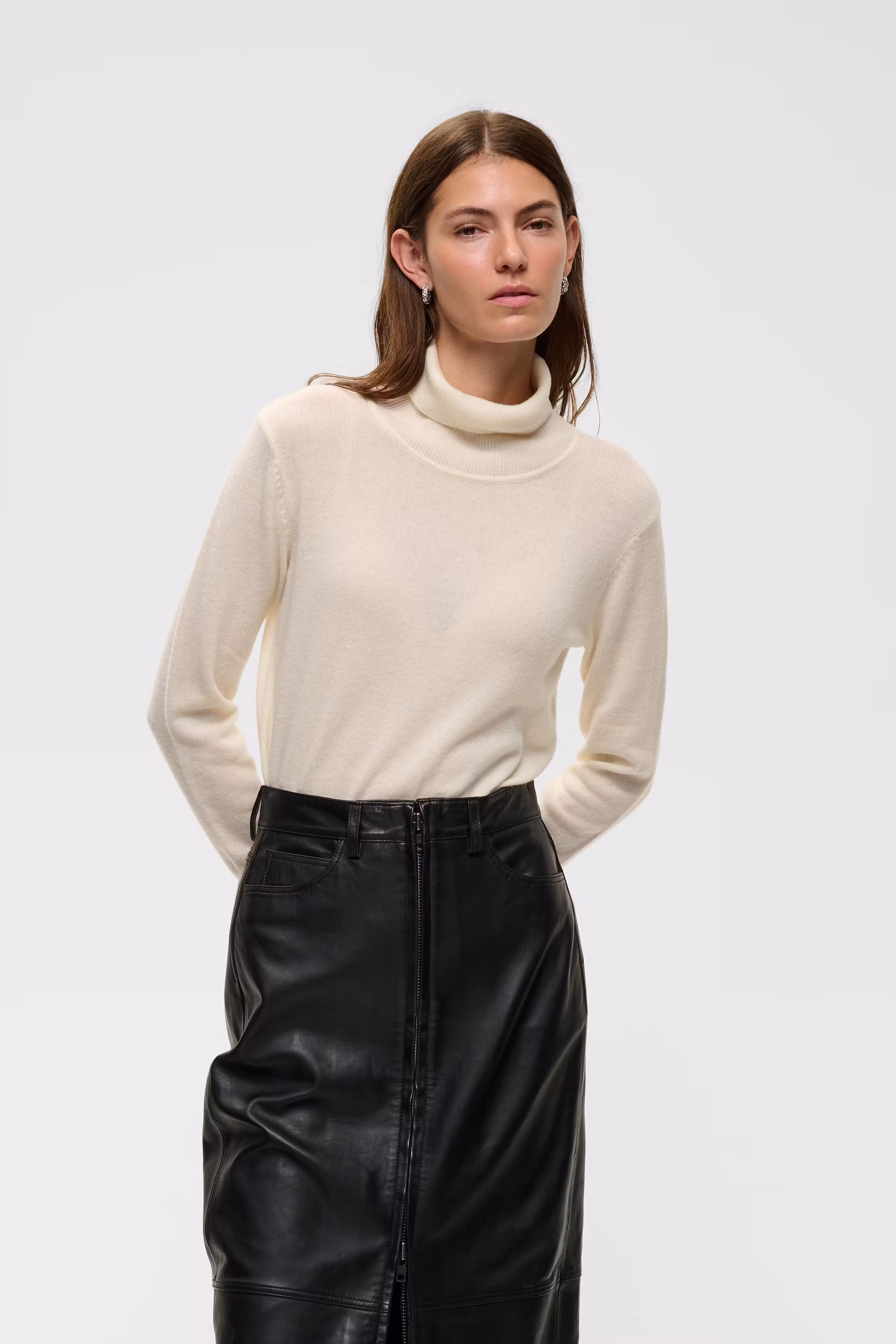 PEIIW Pullover LOOKBOOK FRONT 30113252-1206011