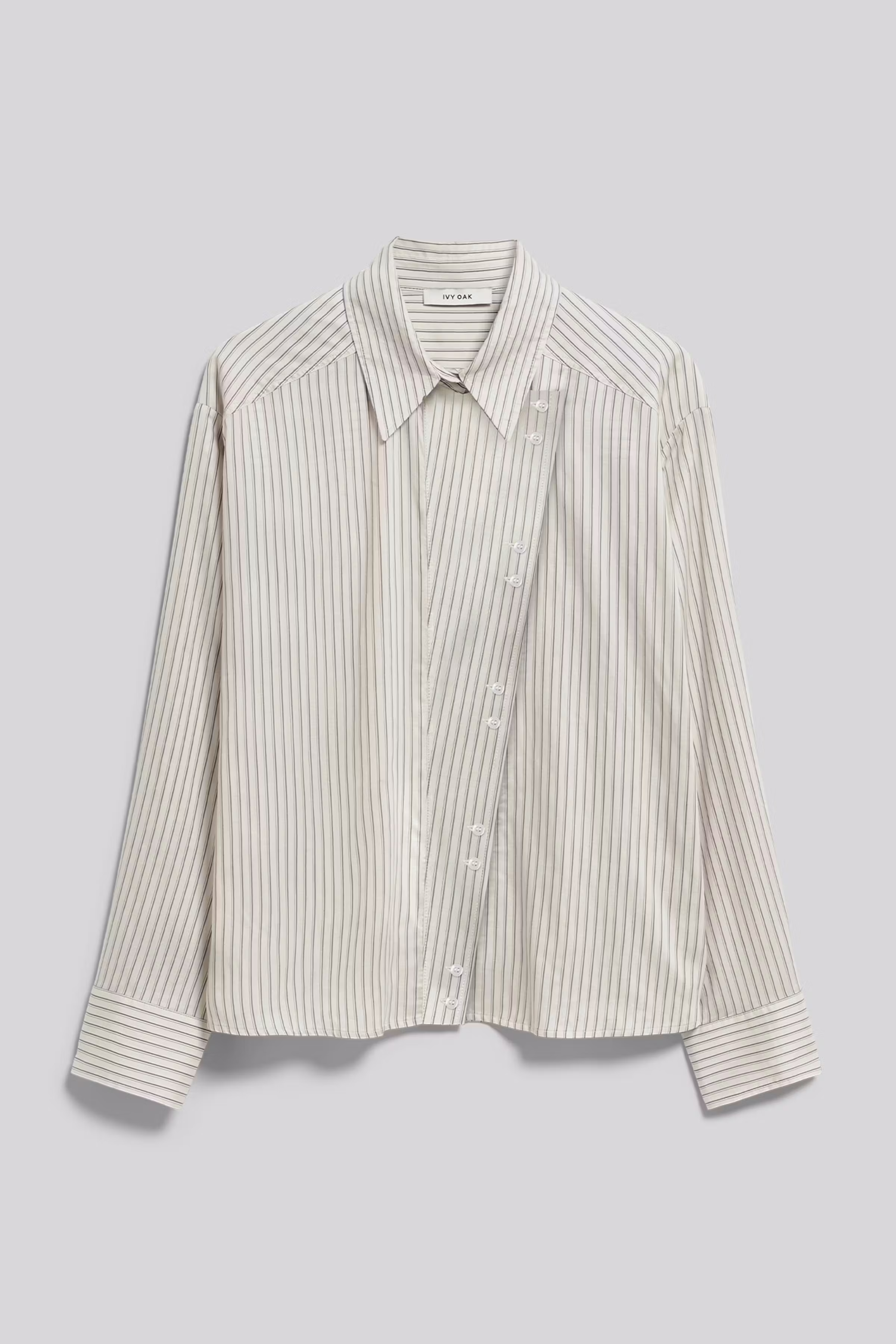 EMIRA Shirt PACK FRONT 30600580-MC2167