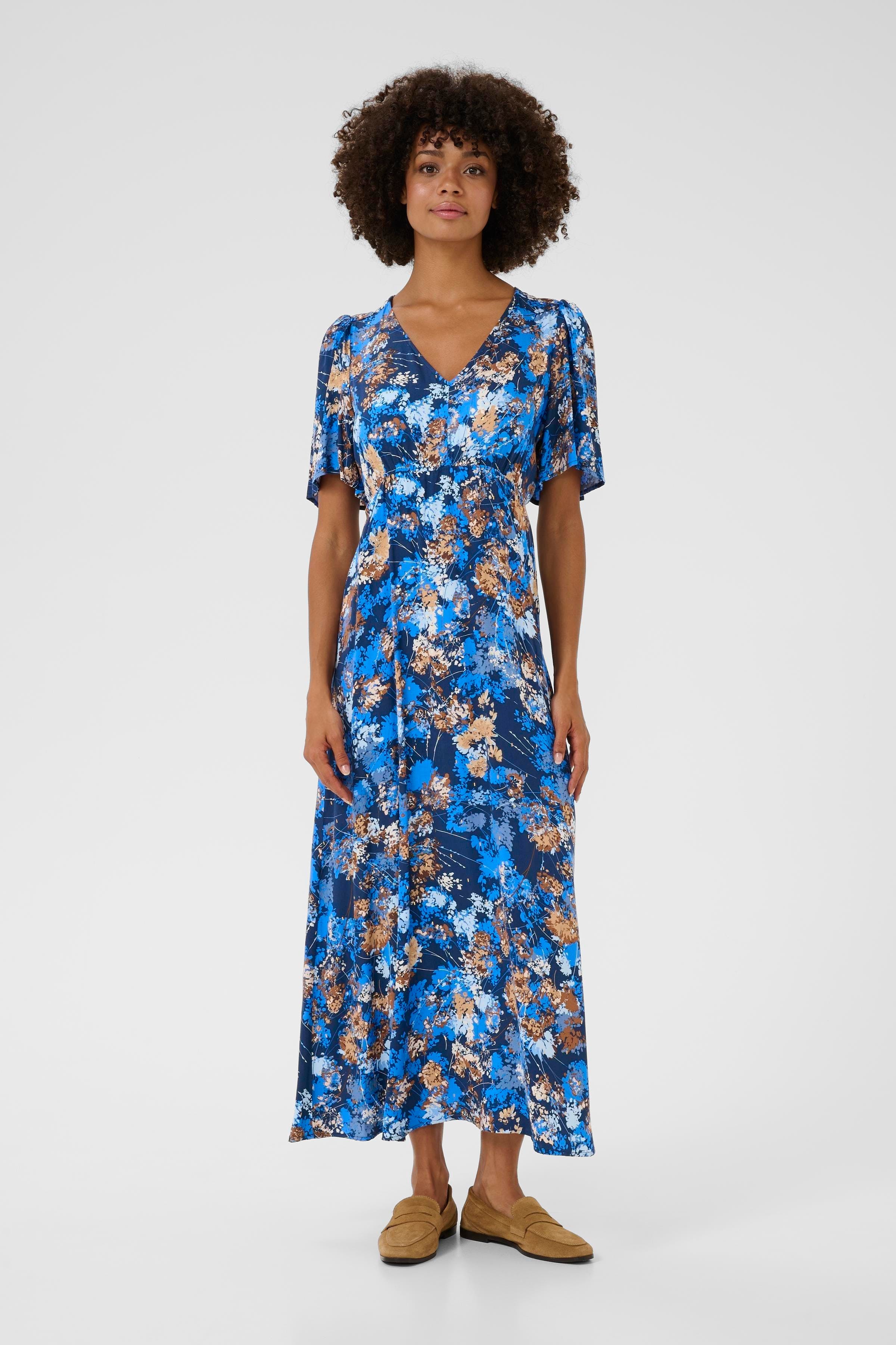 CUmadi Dress LOOKBOOK FRONT 50112053-107933