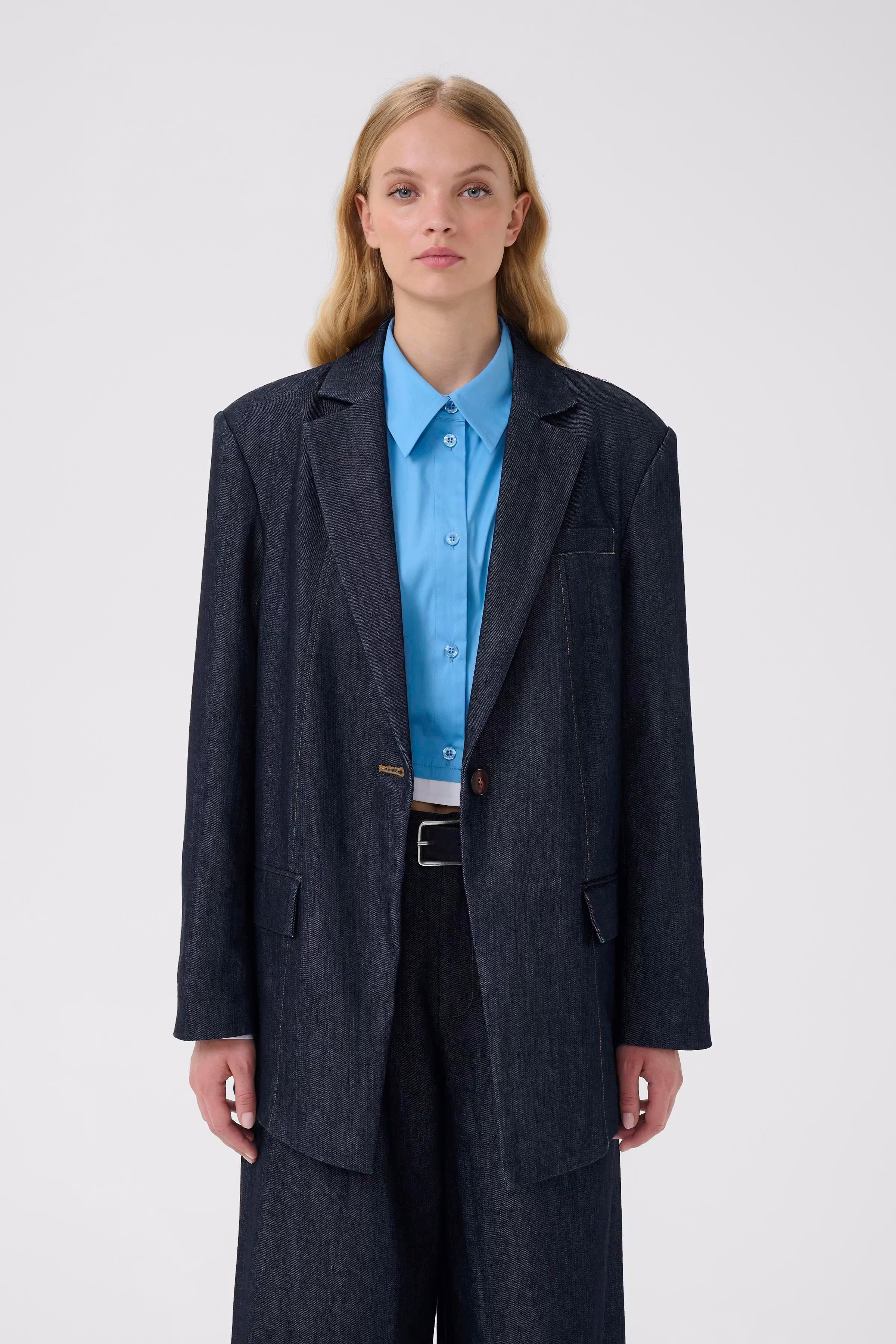 GZelli Blazer LOOKBOOK FRONT 10910928-107357