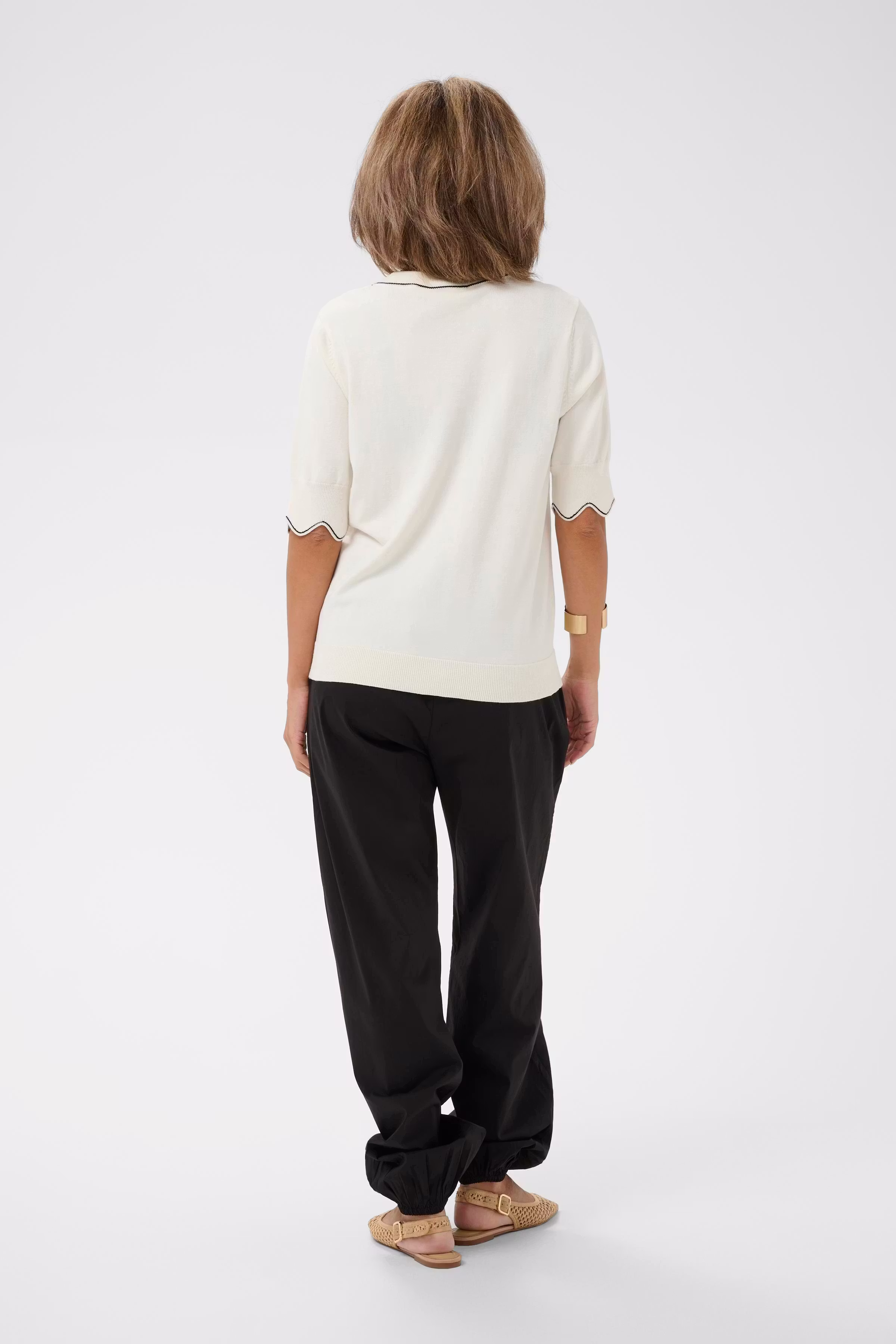 CRVillea Bluse LOOKBOOK BACK 10614867-110701