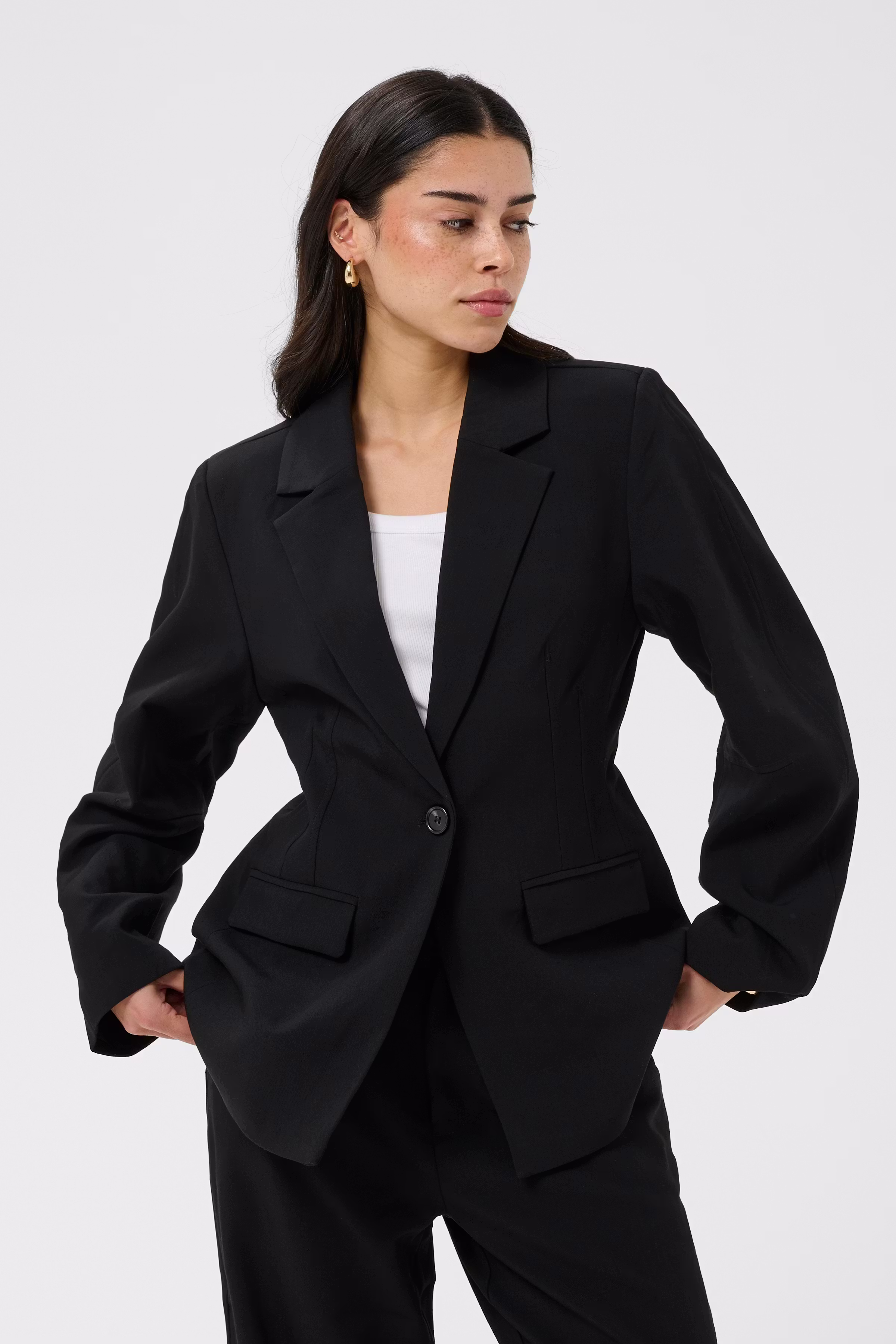 KAhella Blazer LOOKBOOK DETAIL 10511449-100121