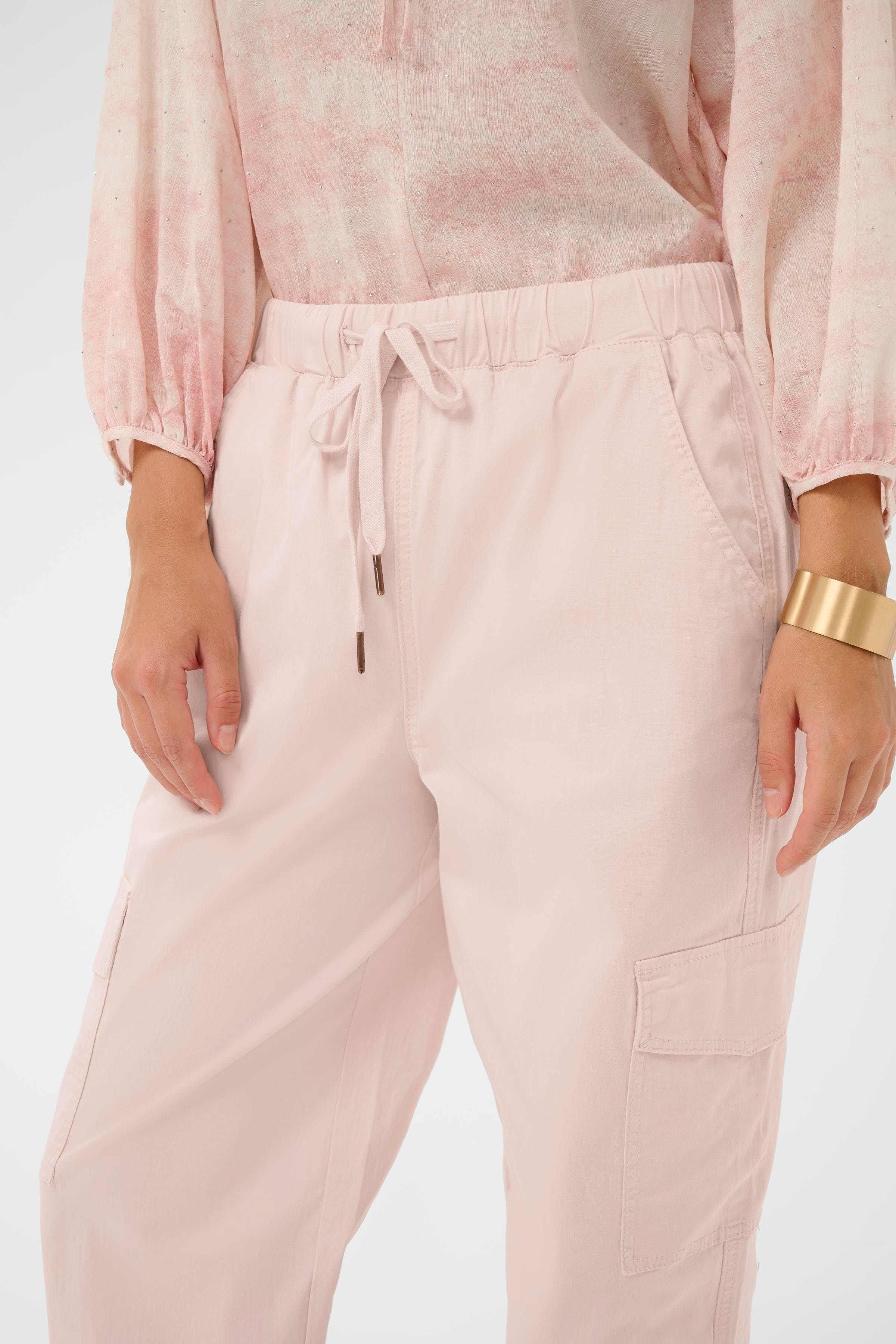 CROtilie Trousers LOOKBOOK DETAIL 10613536-131504