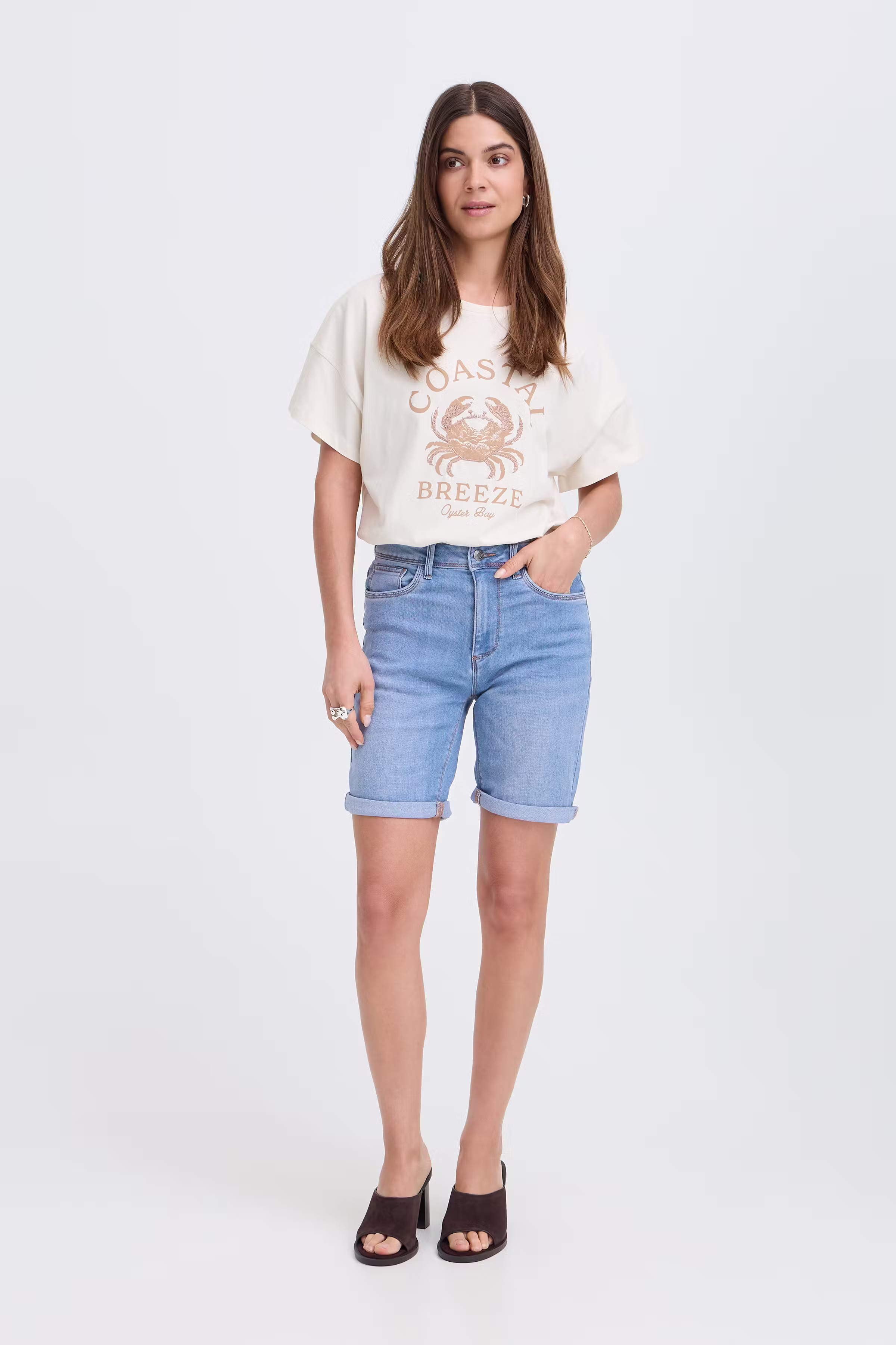 PZKAYLA Shorts LOOKBOOK FRONT 50210339-200008