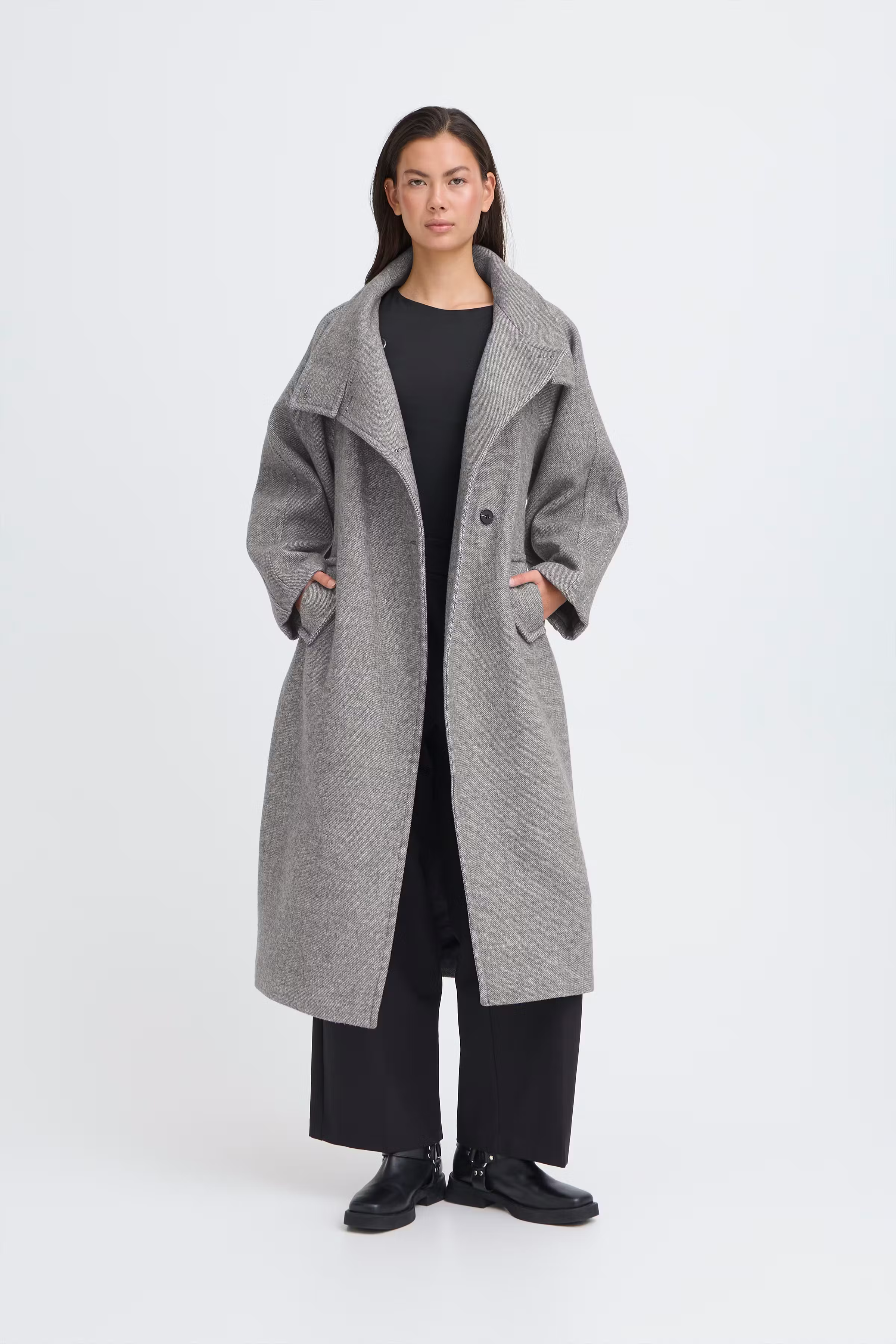 IHGAZIVA Oberbekleidung LOOKBOOK FRONT 20123112-200318