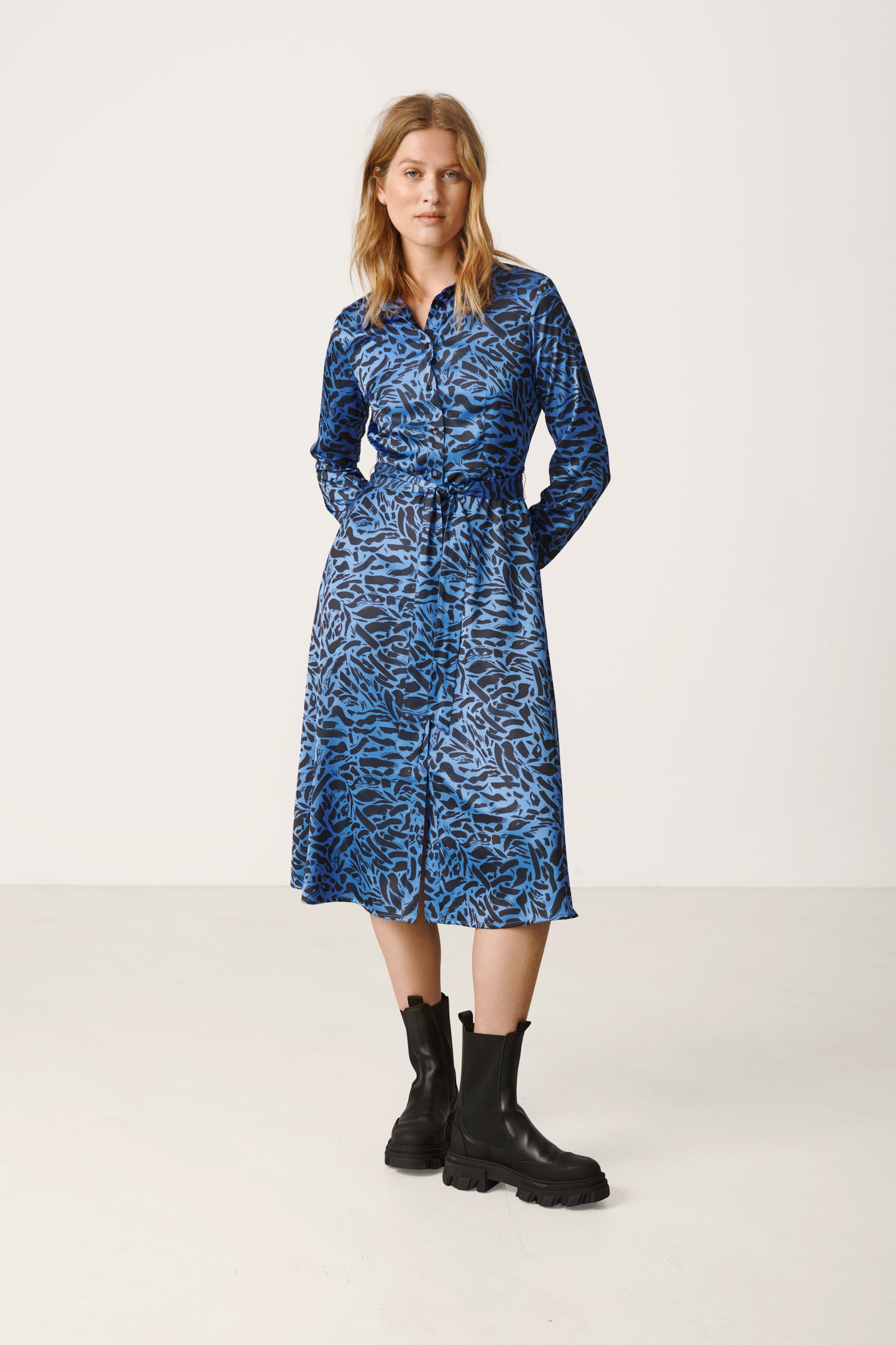 ShelbyPW Satinkleid LOCATION NONE 30308342-302619