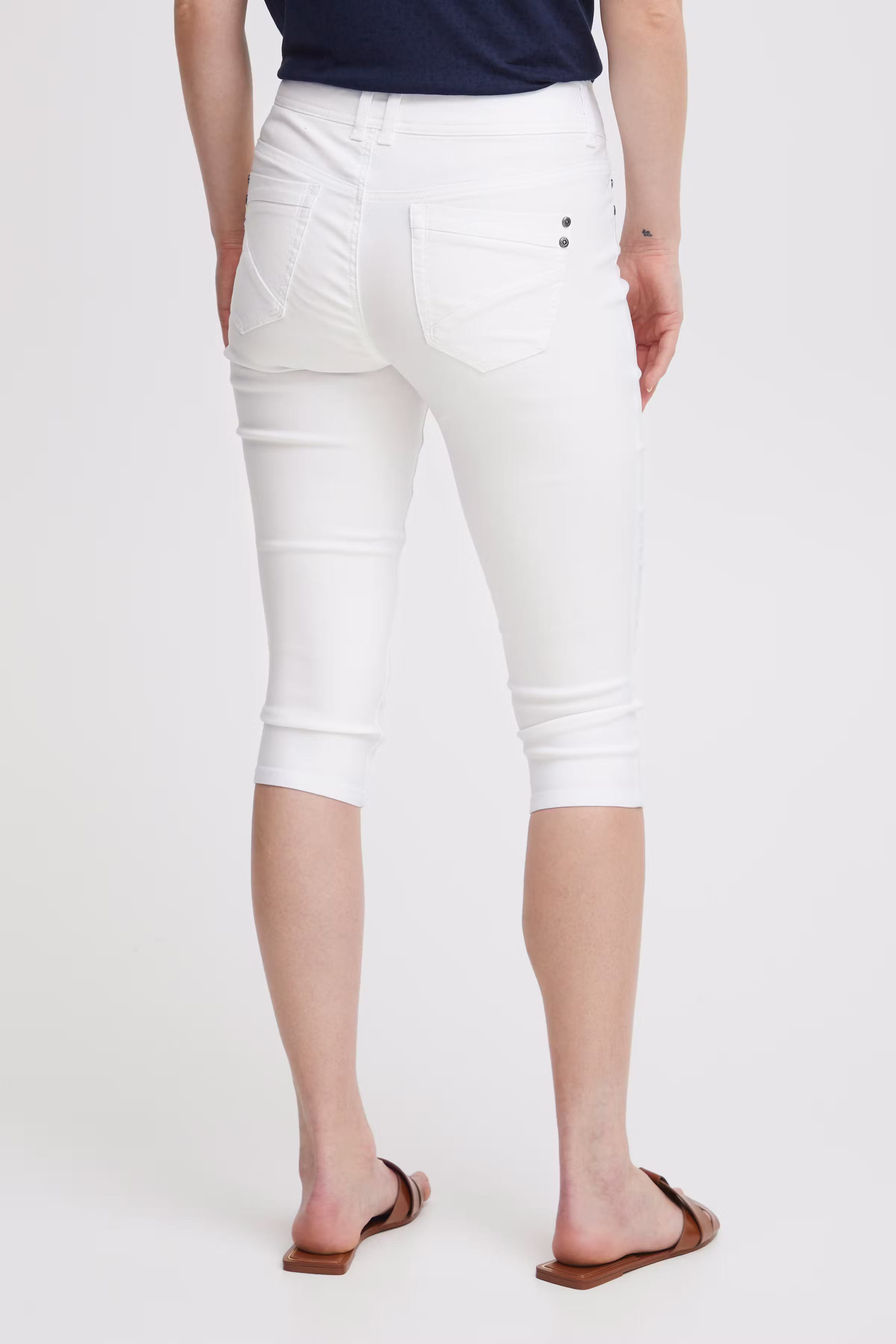 ZALINFR BUKSER LOOKBOOK FRONT 20600669-60002