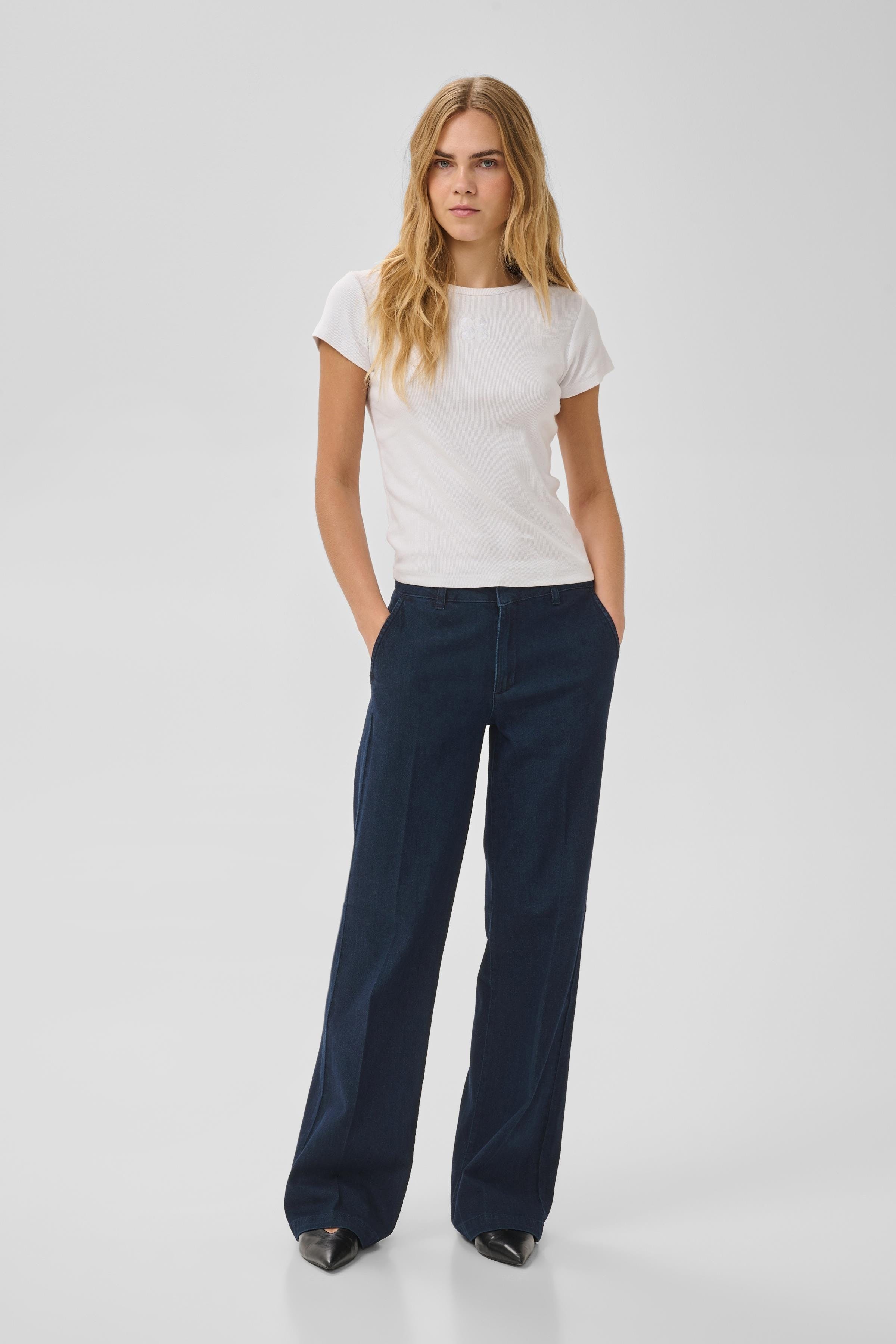JEANS WIDE 30 THE LARA 115 LOOKBOOK FRONT 10705210-100067